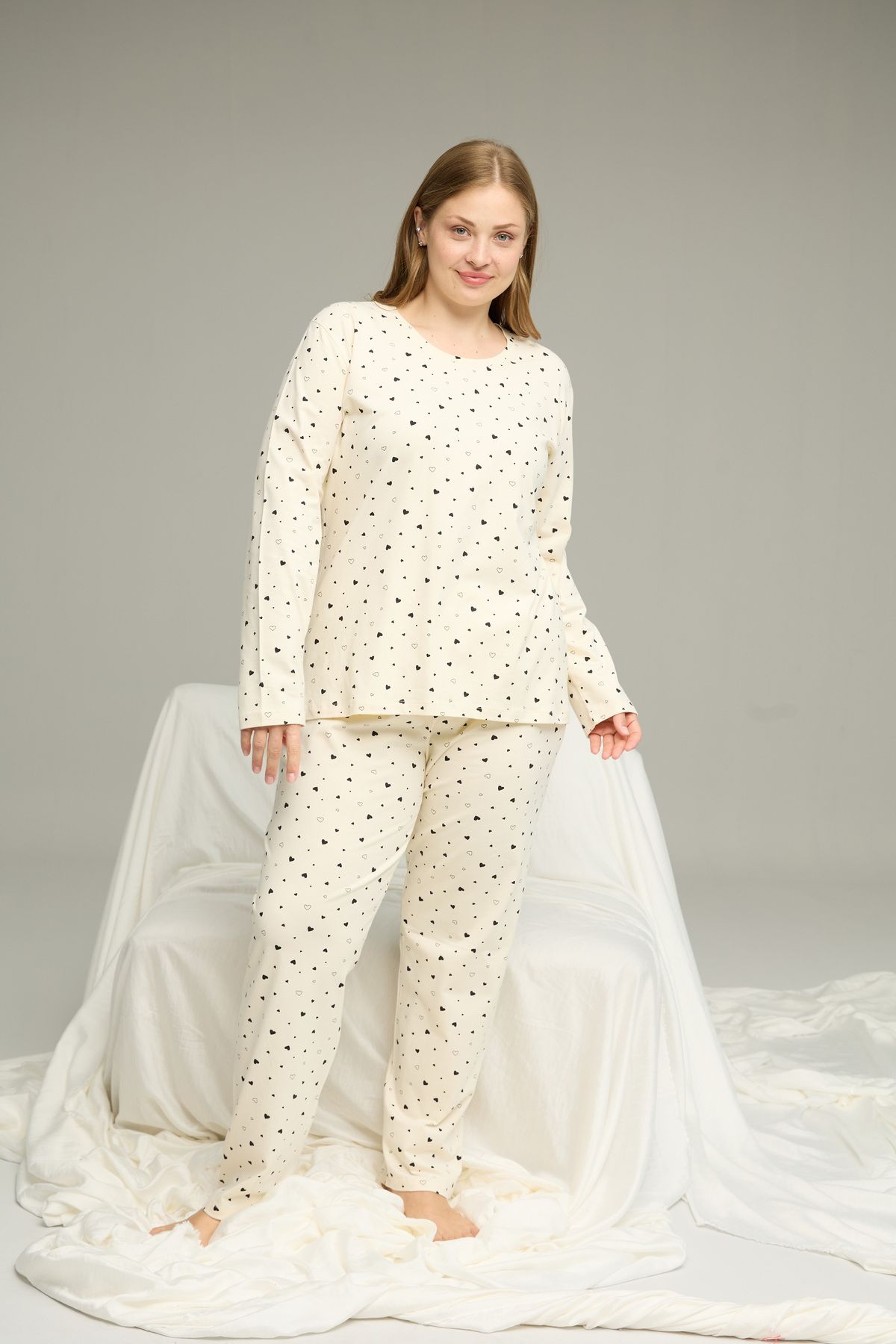 Siyah İnci-Ecru Patterned Curve Large Size Oversized Cotton Pajama Set25240806 2