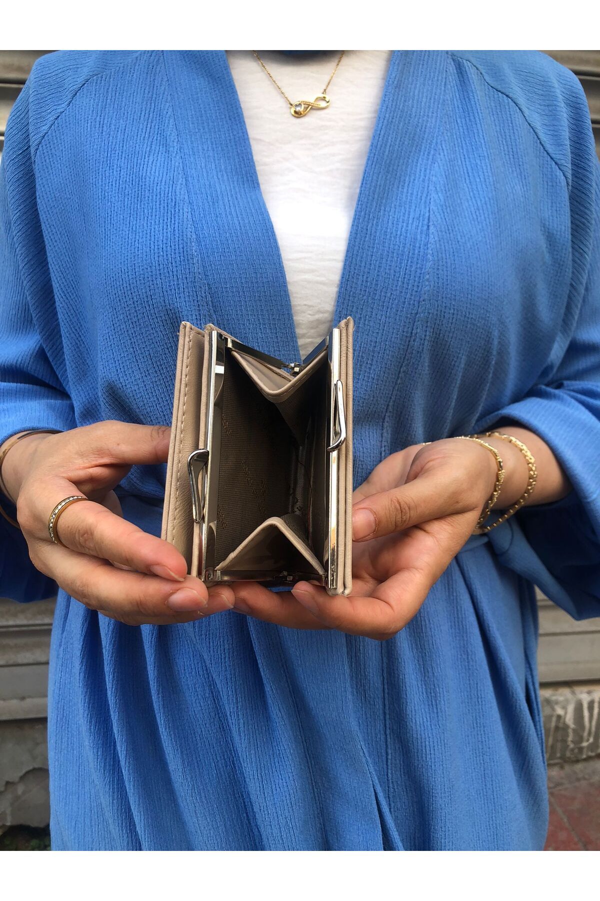 H&D COLLECTİON-Very Stylish Lock Detailed Small Size Wallet with Coin Compartment 8056 3
