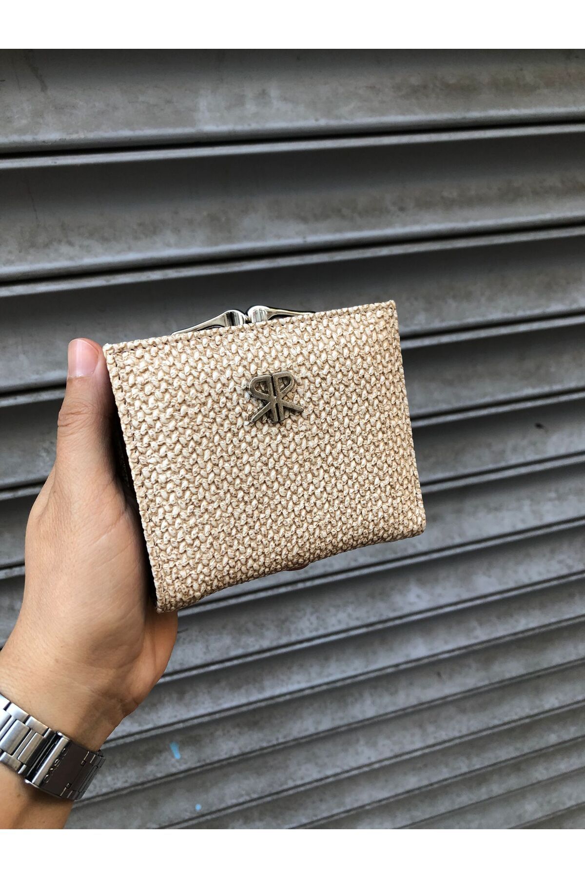 H&D COLLECTİON-Very Stylish Lock Detailed Small Size Wallet with Coin Compartment 8056 6