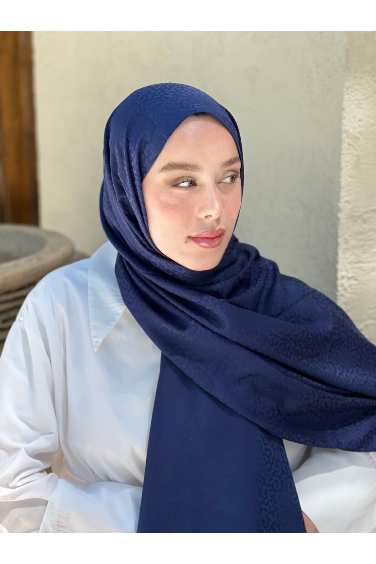 Modakaşmir-Silky Jacquard Series Path Pattern Shawl 3