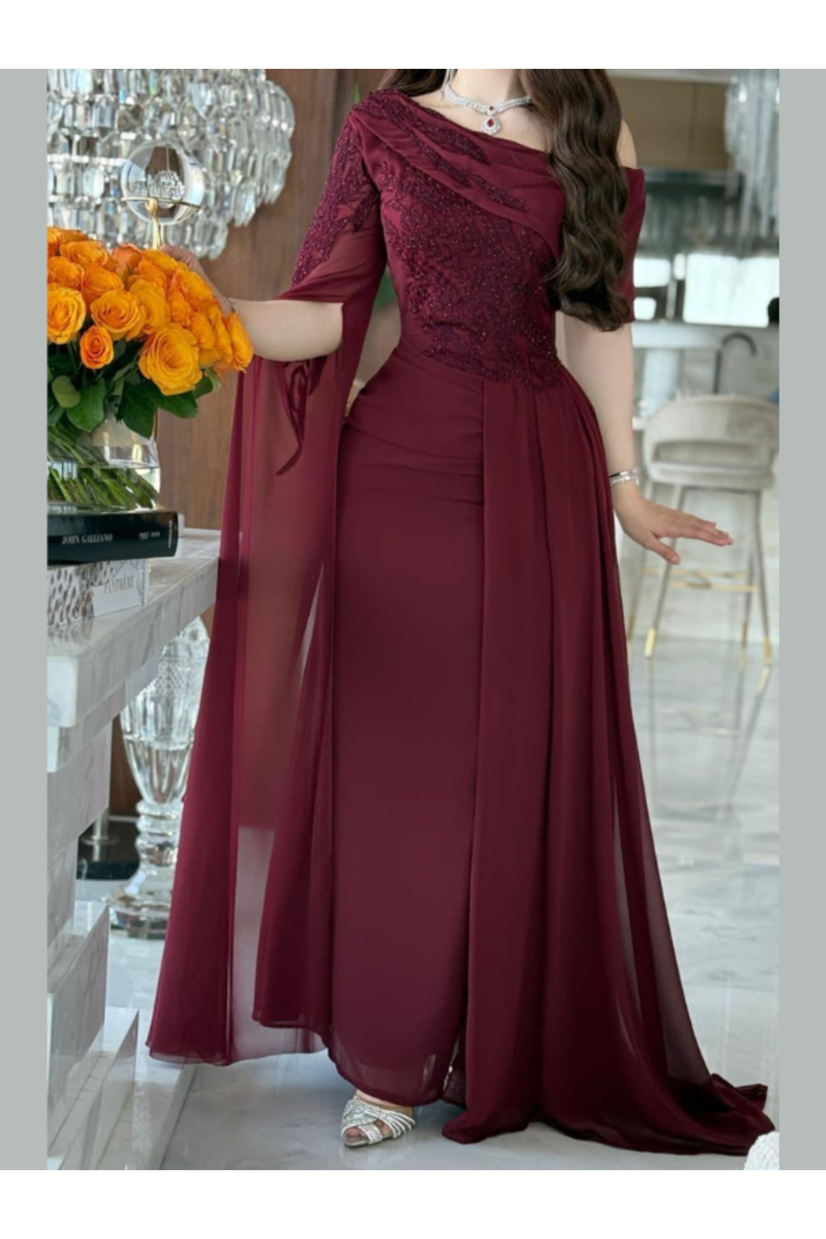 فستان سهرة شيفون عنابي بكتف واحد مع تطريز - فستان...