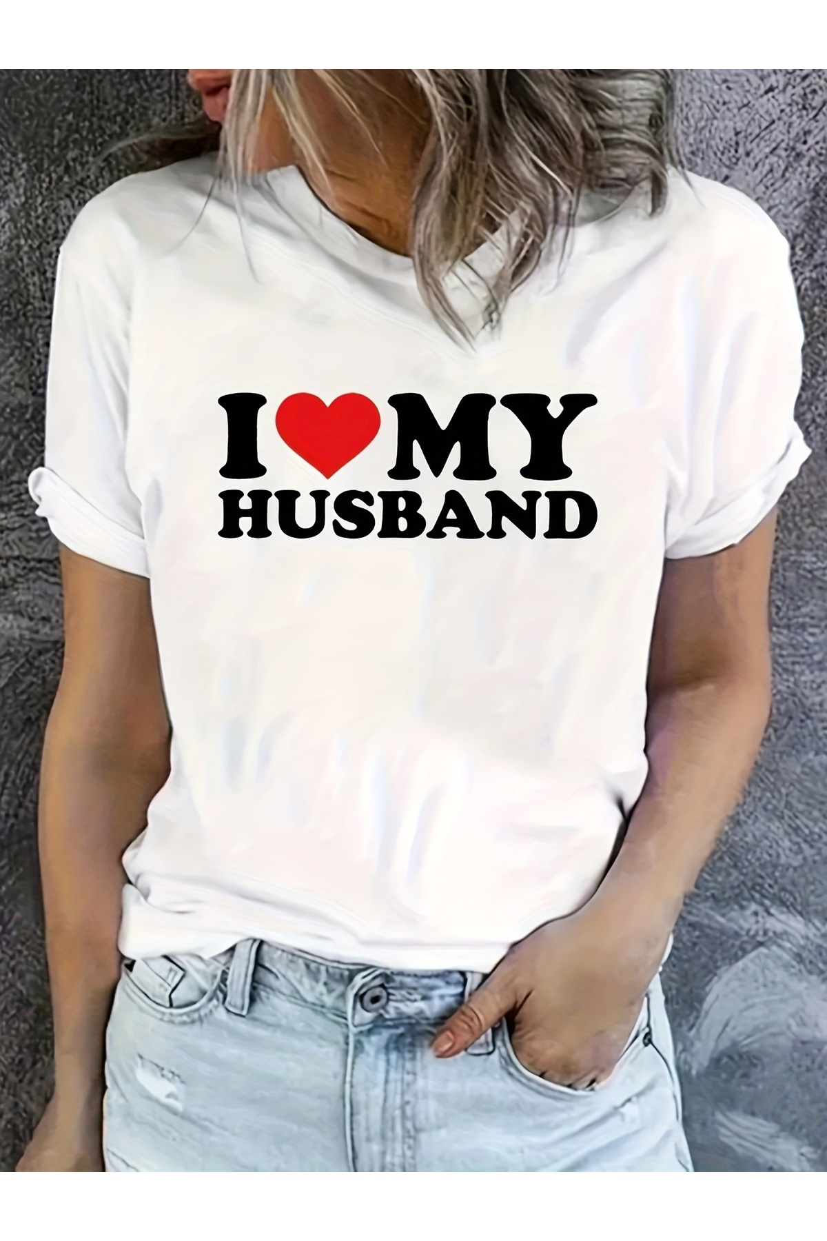I love white easy care heart husband print tee - stretch team neck base for chic summer style