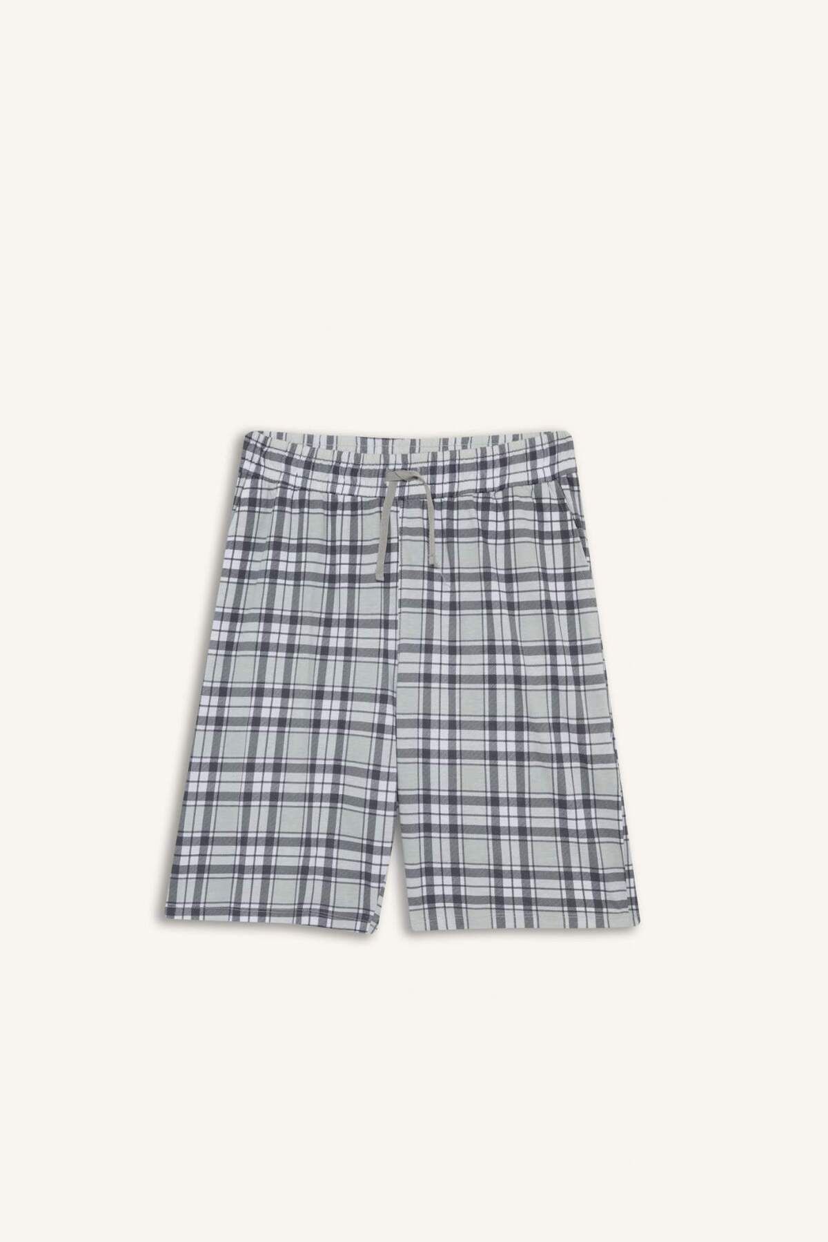 DeFacto-Pajama Set Regular Fit Short Sleeve Top Checked Shorts E7185Ax25Hs 3