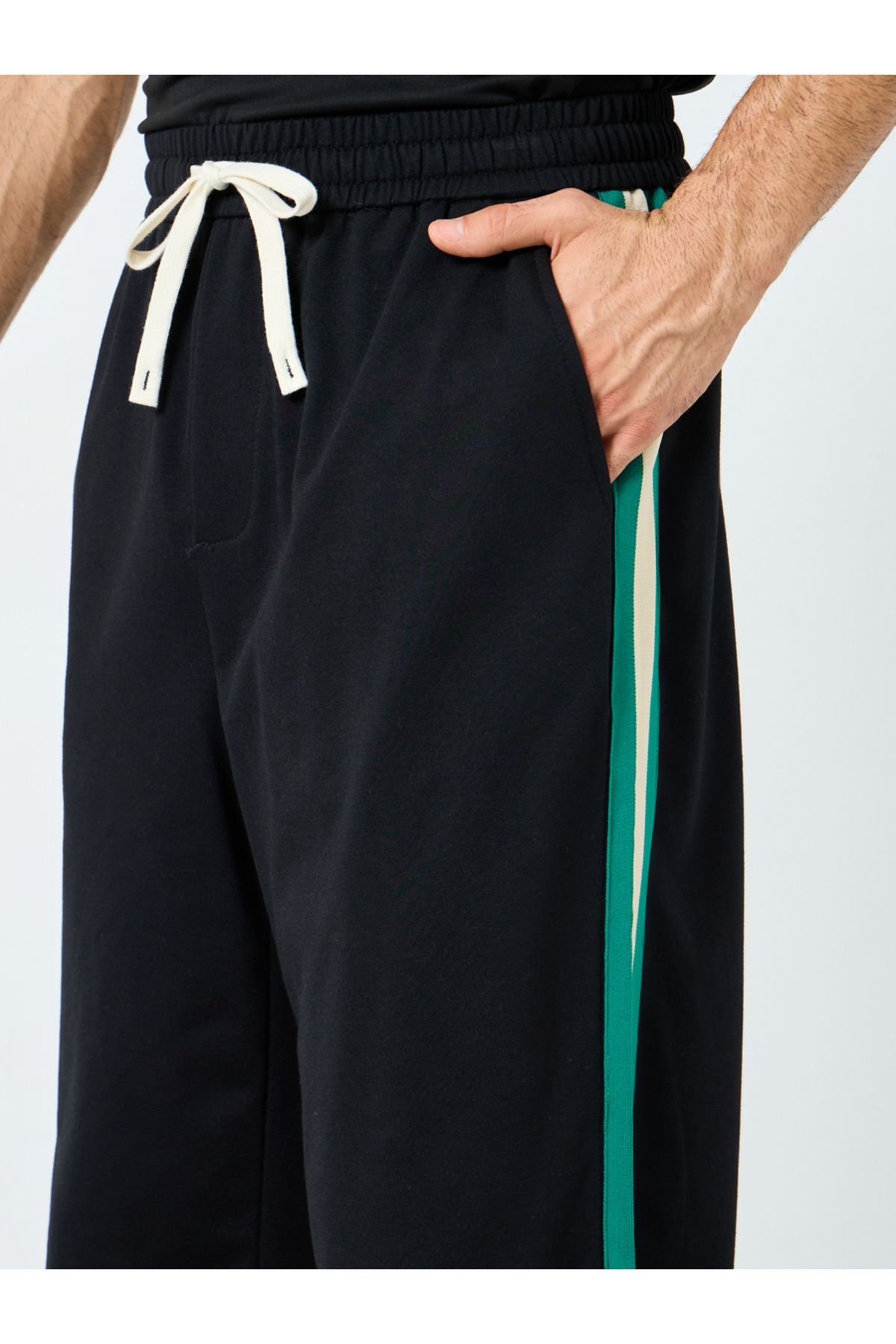 Styli-Relaxed Fit Open Hem Joggers with Side Tape and Badge Detail 4