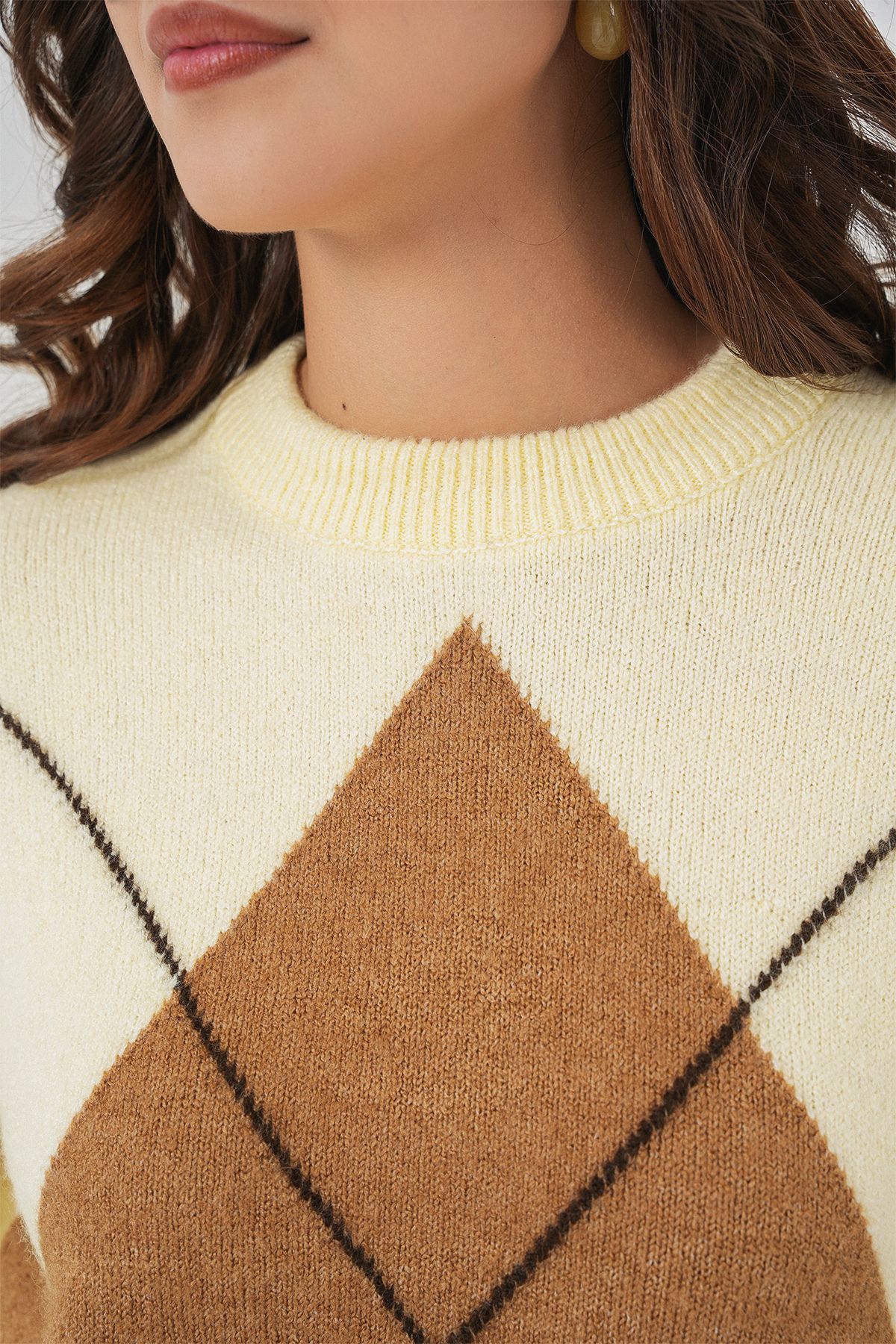 Bigdart-15895 Diamond Patterned Oversize Sweater - Y.Yellow 6