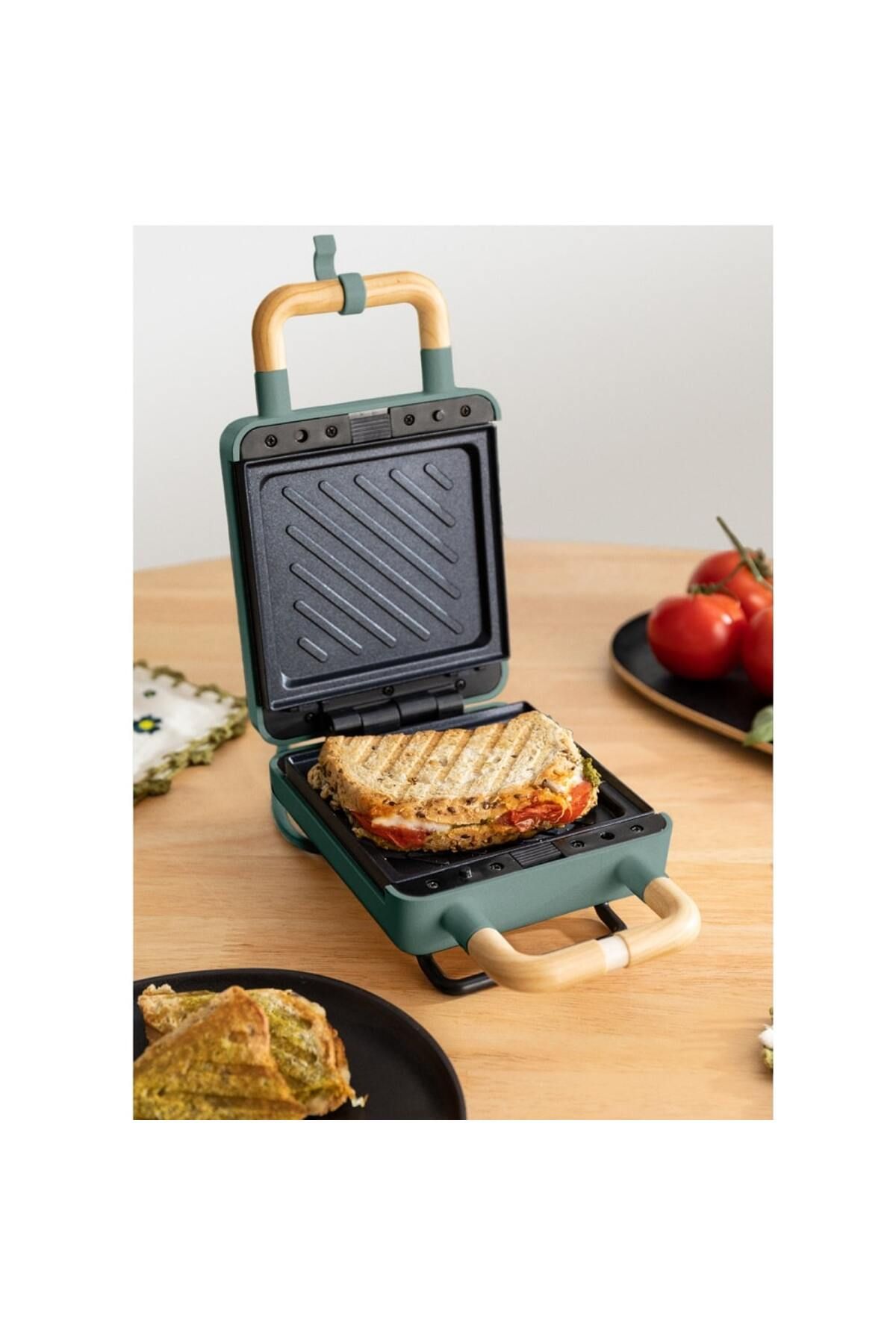 Create-2in1 waffle maker, CREATE, Stone Studio, sage 2