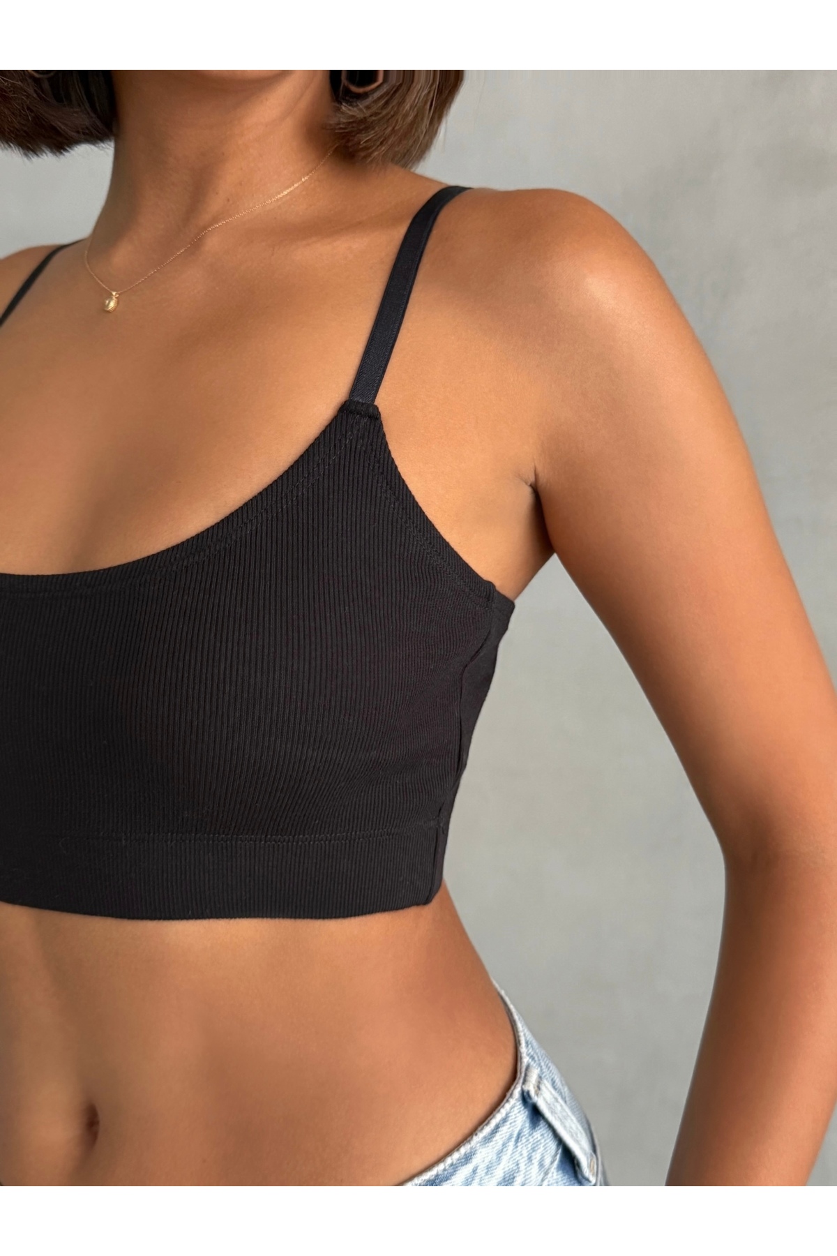 Look Forward kadın SİYAH kaşkorse ayar halkalı lastikli crop atlet görsel 3