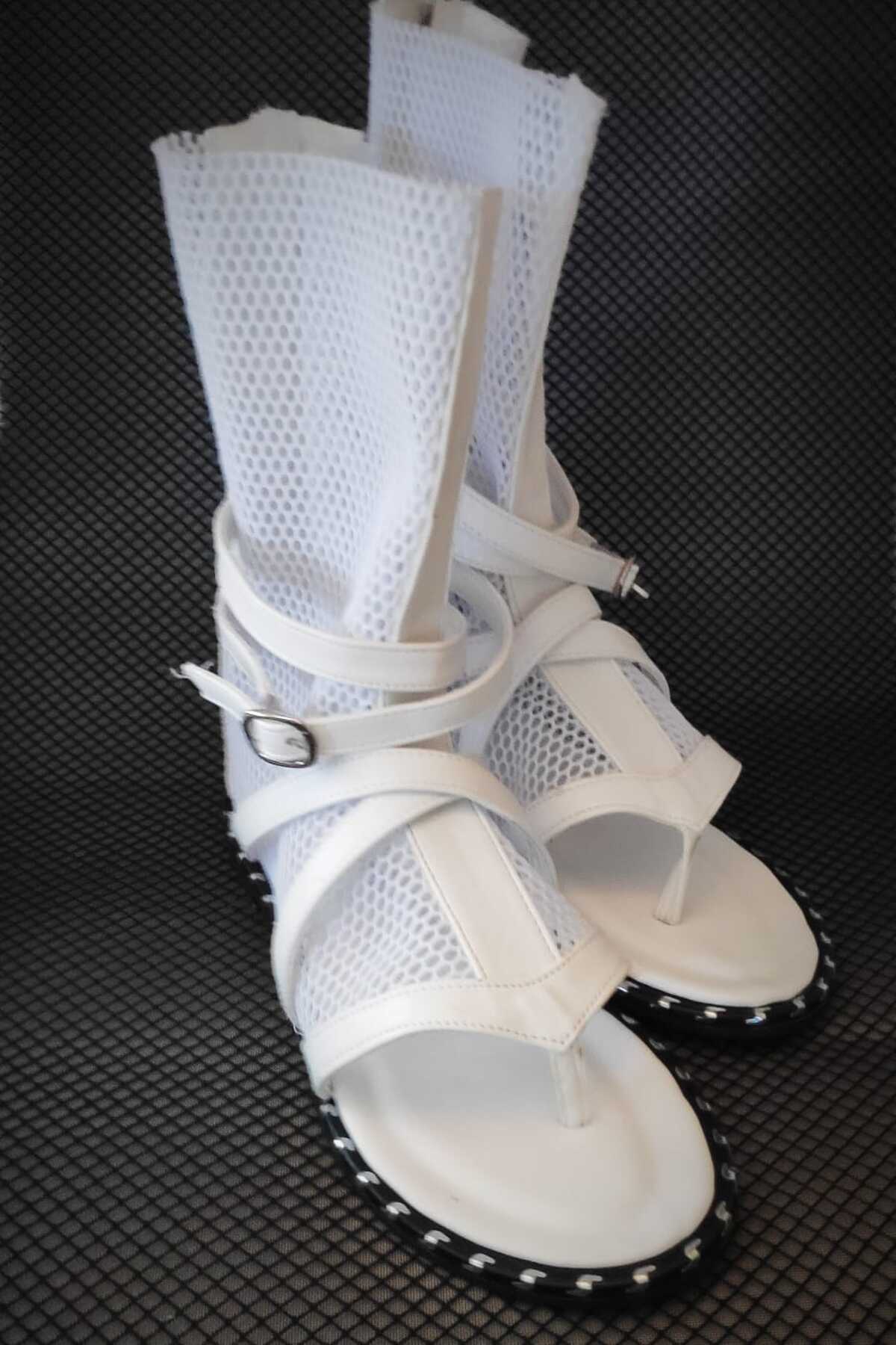 MaisonStanbul  Deri File Beyaz Gladyatör Sandalet