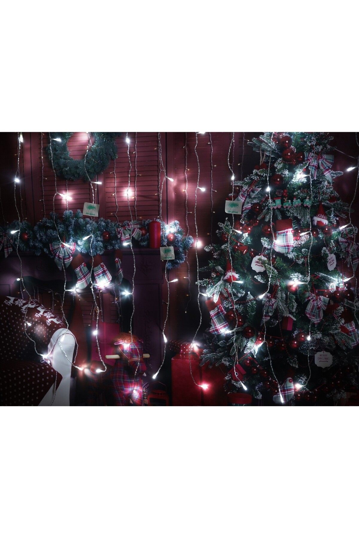 Teo-Instalatie Craciun, Tip Perdea, IP44, 9 m x 1 m, 540 LED-uri, Alb rece, 8 jocuri de lumini, Transfor 5