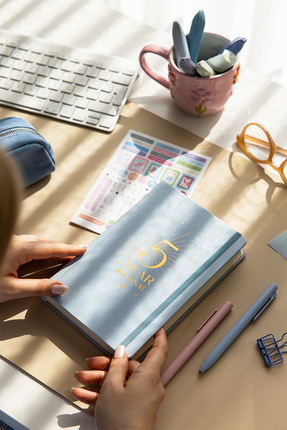 PAPERORA 5 Yıllık Süresiz Günlük Ajanda 13x21 - Mavi