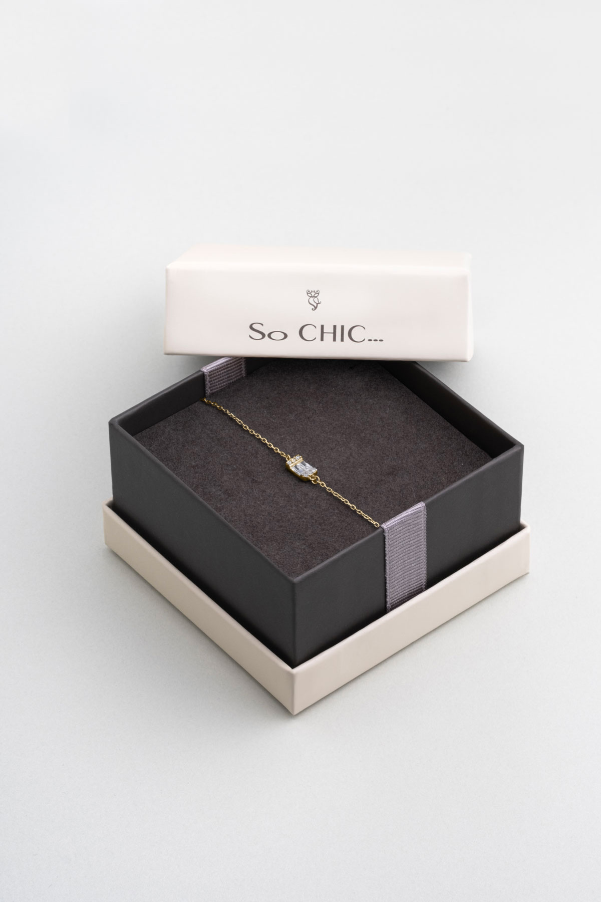 So CHIC... Işıltılı Baget 18 Ayar Sarı Altın Kaplama 19 Cm Gümüş Bileklik görsel 6
