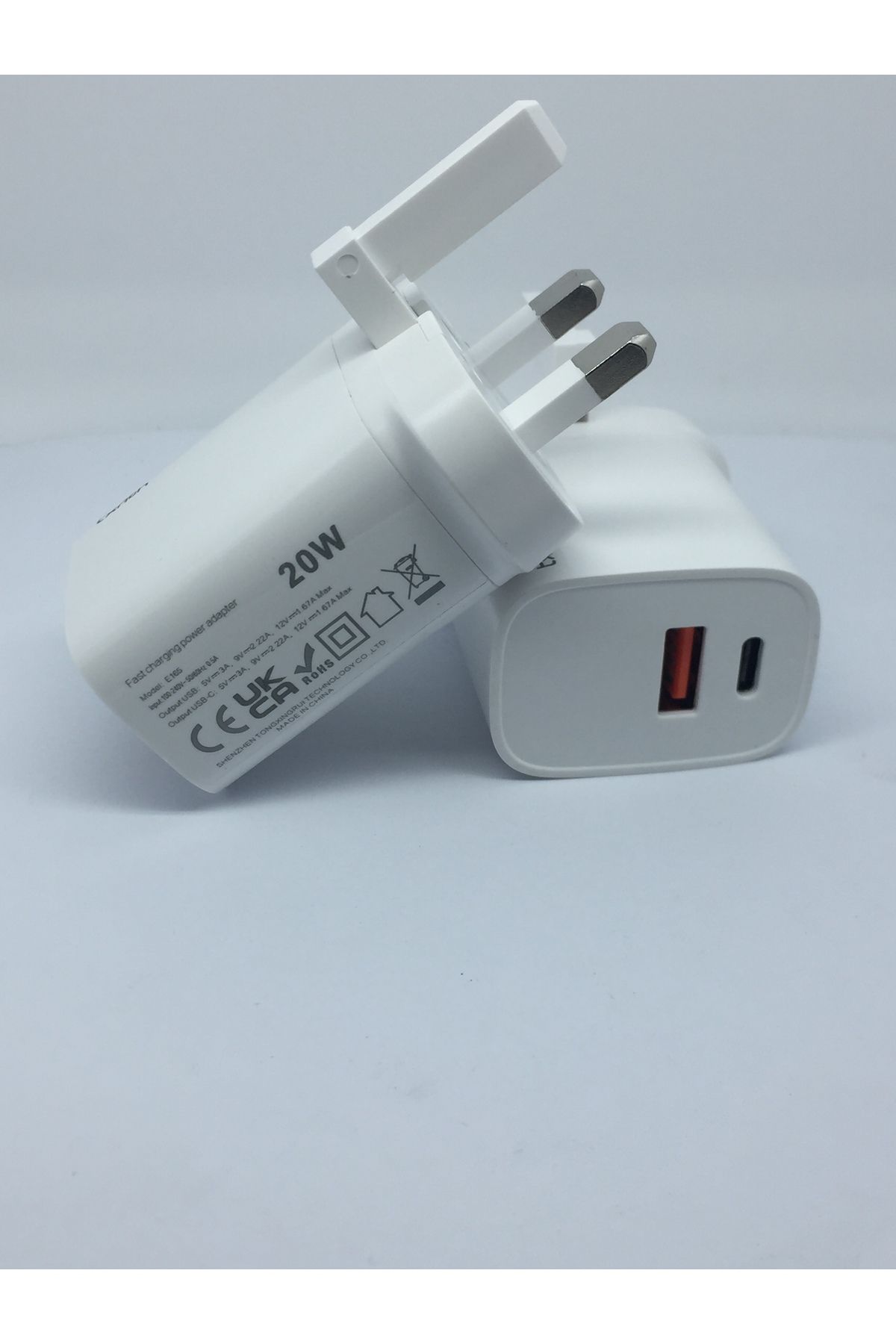 TREN-20W Fast Wall Charger with 2 USB Ports and BD - Ultra-fast charging and a compact design compatible with your devices with a warranty 3