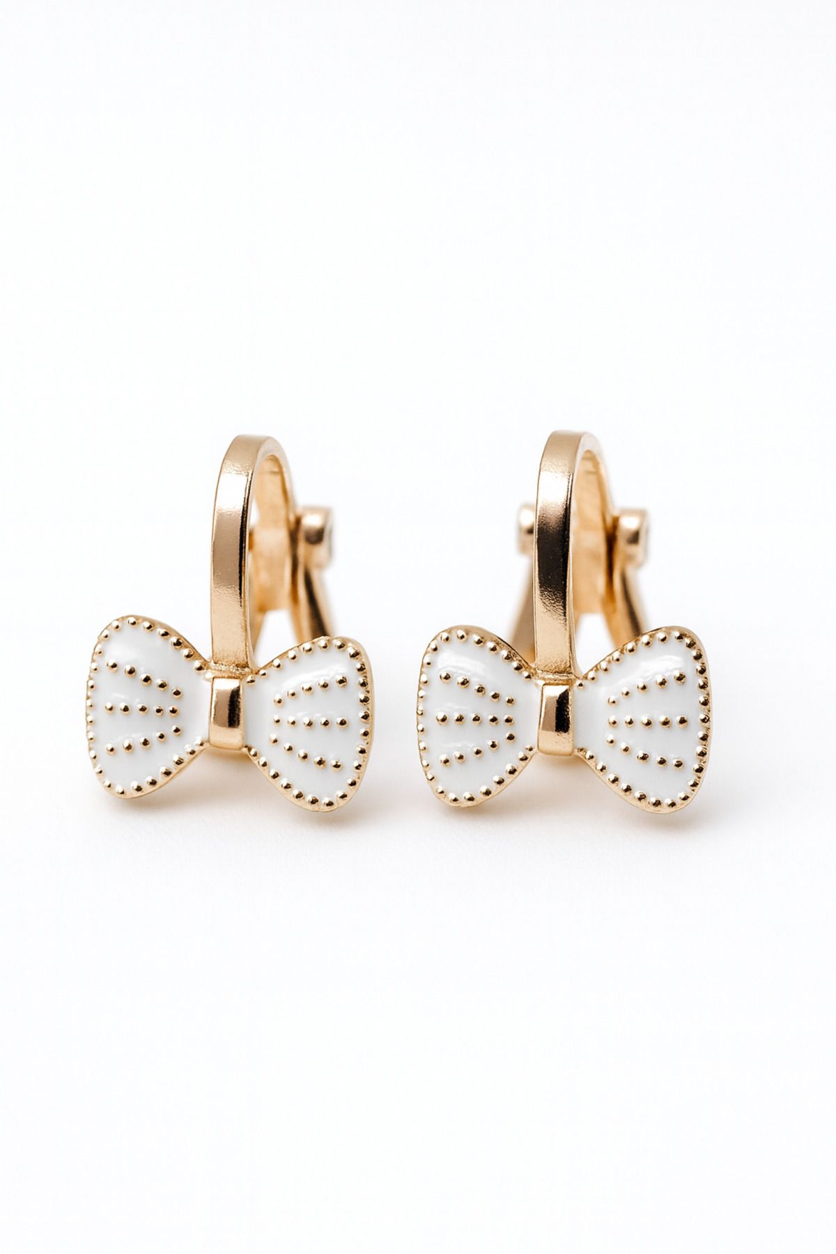 MakeWell-Poppy Compression Earrings with Bow Design for Non-Pierced Ears 2