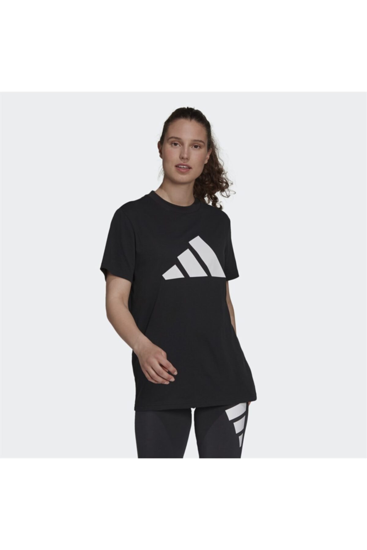 adidas Sportswear Future Icons Logo Graphic Kadın Tişört