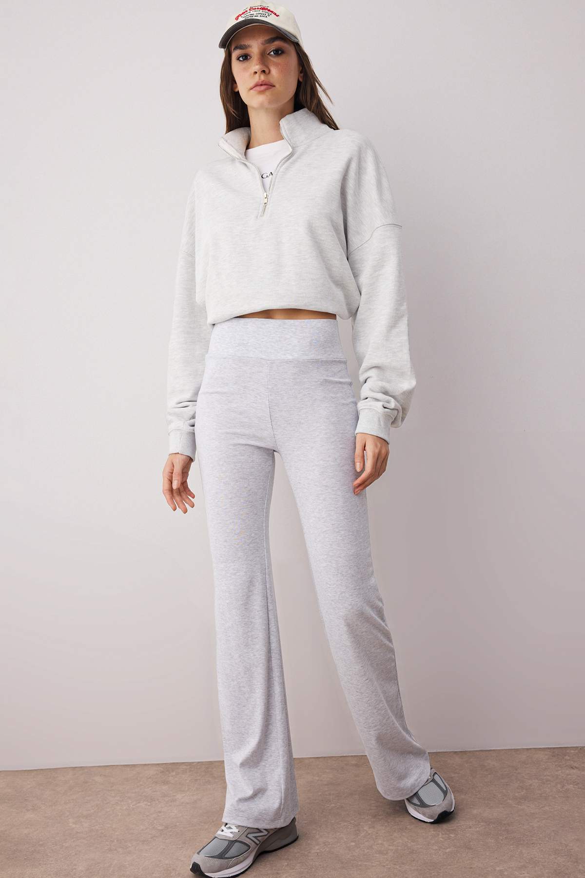 Trendyolmilla  Gri Melanj- Siyah İspanyol Paça 2'li Paket Pantolon TWOAW26PL00057 - Görsel 2