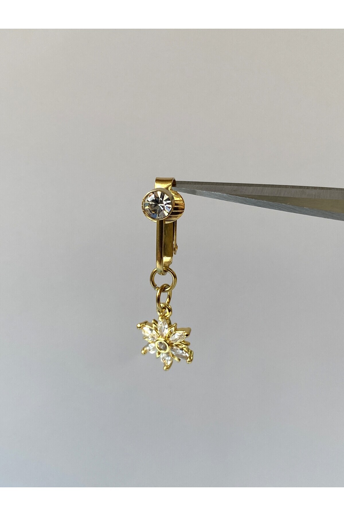 kurukafagift-Steel Navel Piercing Magnet Holeless Use Compression Snowflake Model 6