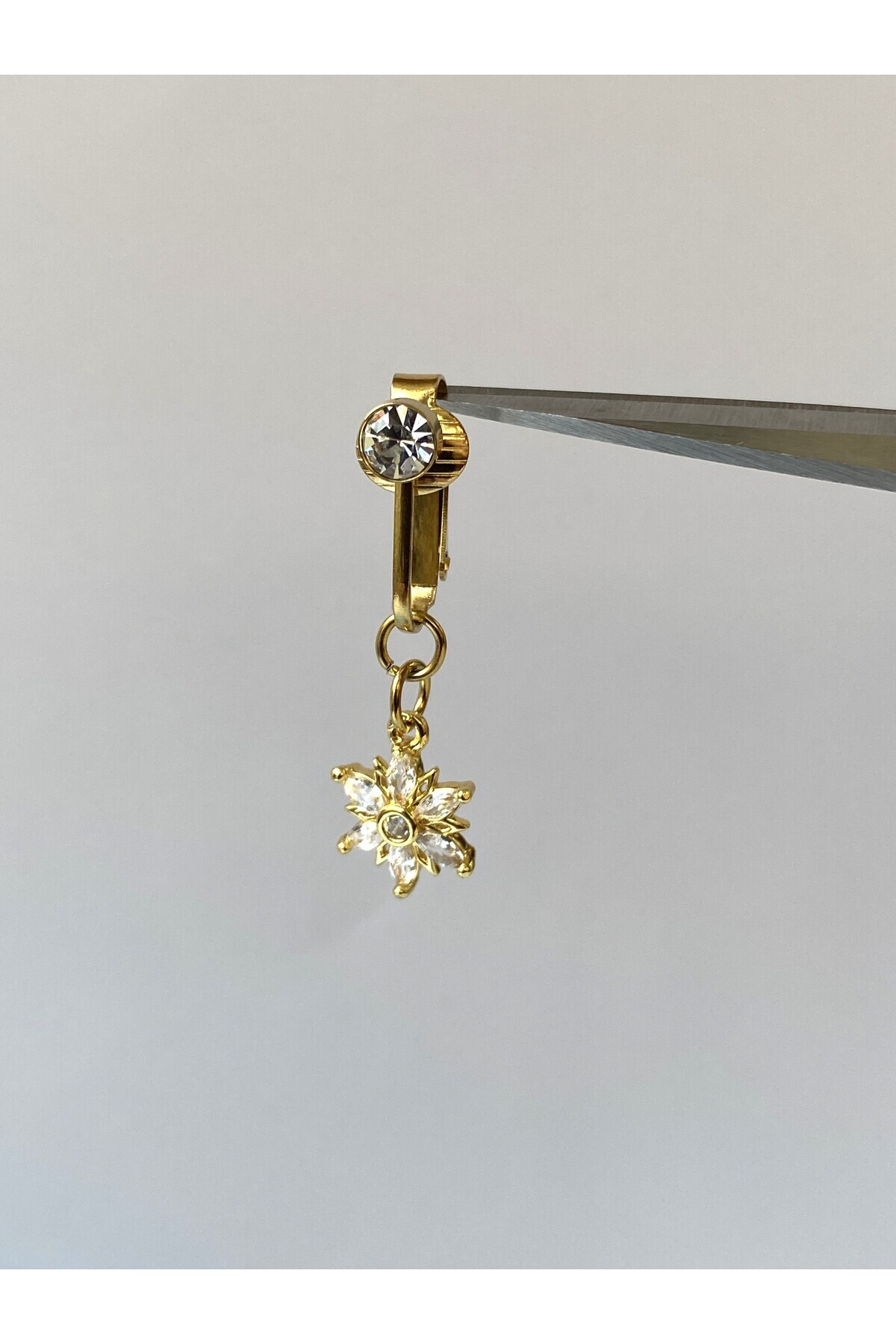 kurukafagift-Steel Navel Piercing Magnet Holeless Use Compression Snowflake Model 5