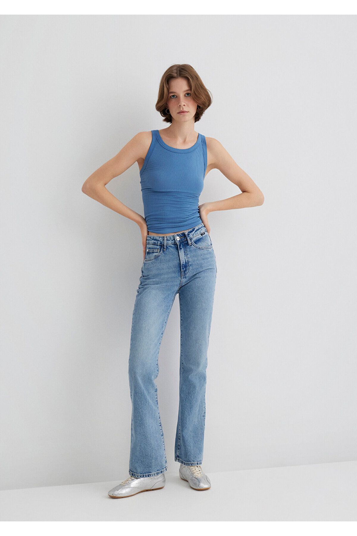 Mavi-Pantaloni Jeans Indigo Si Miav anii 90 3