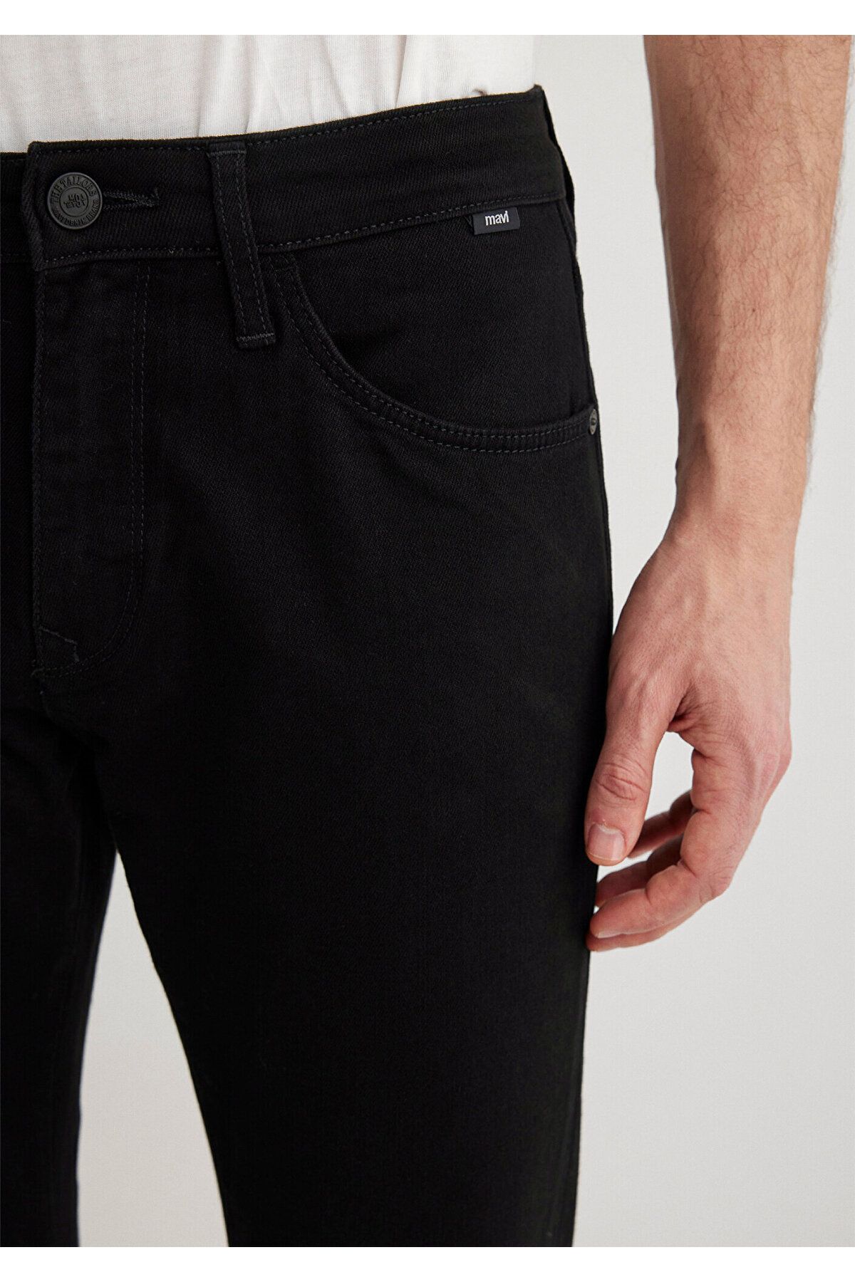 Mavi-James Black Comfort Jean nohavice 0042423313 6
