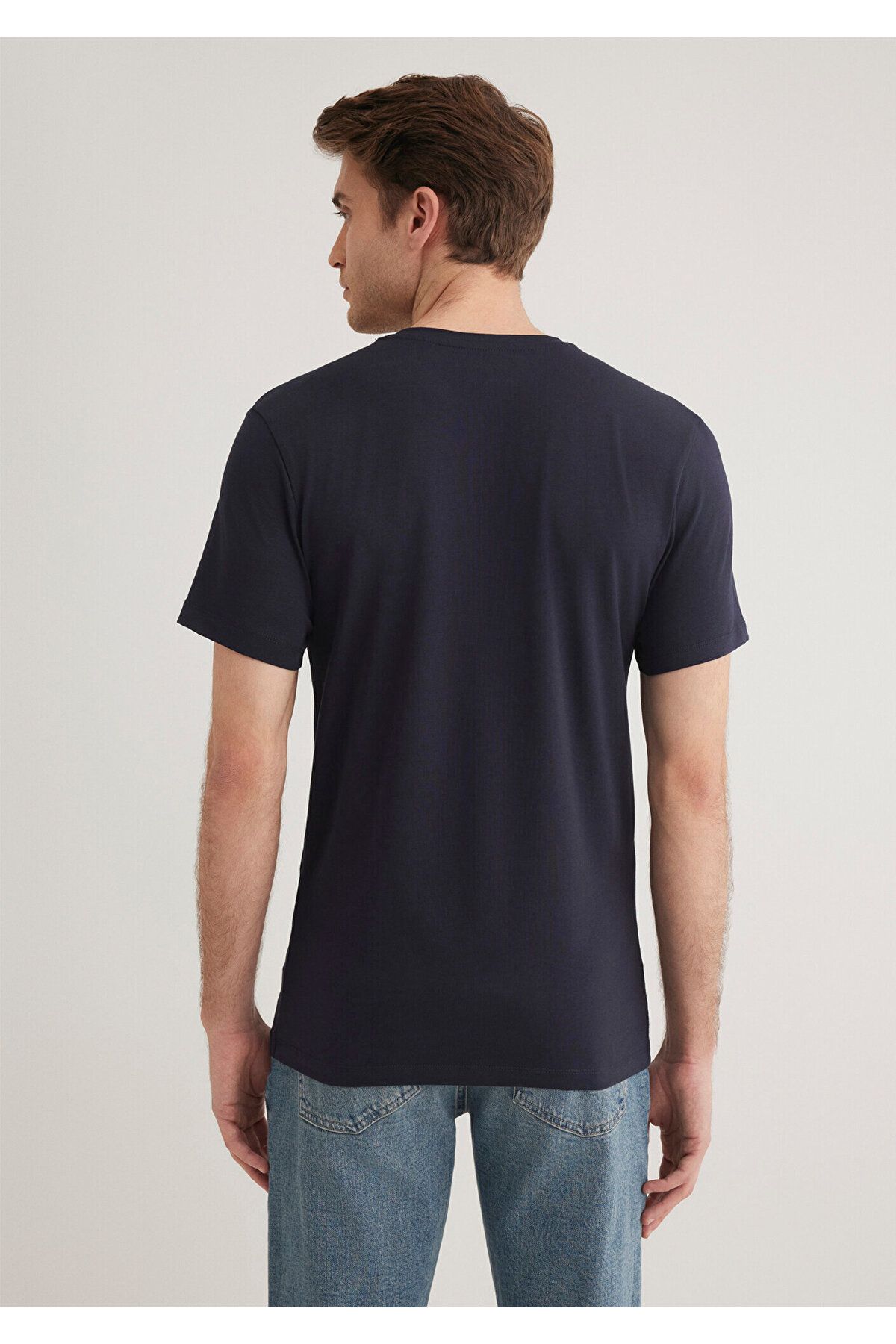 Mavi-Tricou elastic cu decolteu în V, albastru bleumarin - Croială mulat061748-17588 5