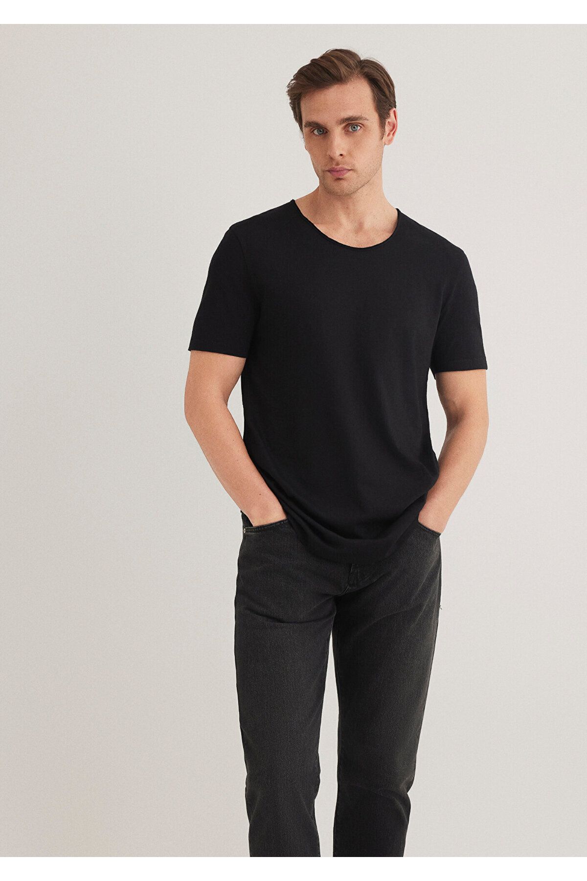 Mavi-Black Fitted T-Shirt - Collar Detailed, Fitted Cut064019-20933 1