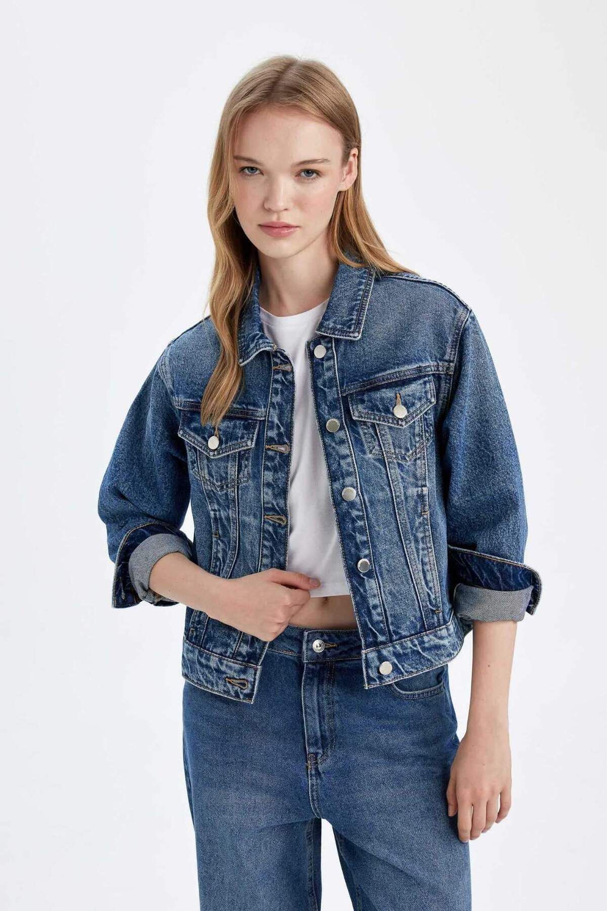 DeFacto-Regular Fit Button Washed Jean Jacket D4172Ax24Wn 3