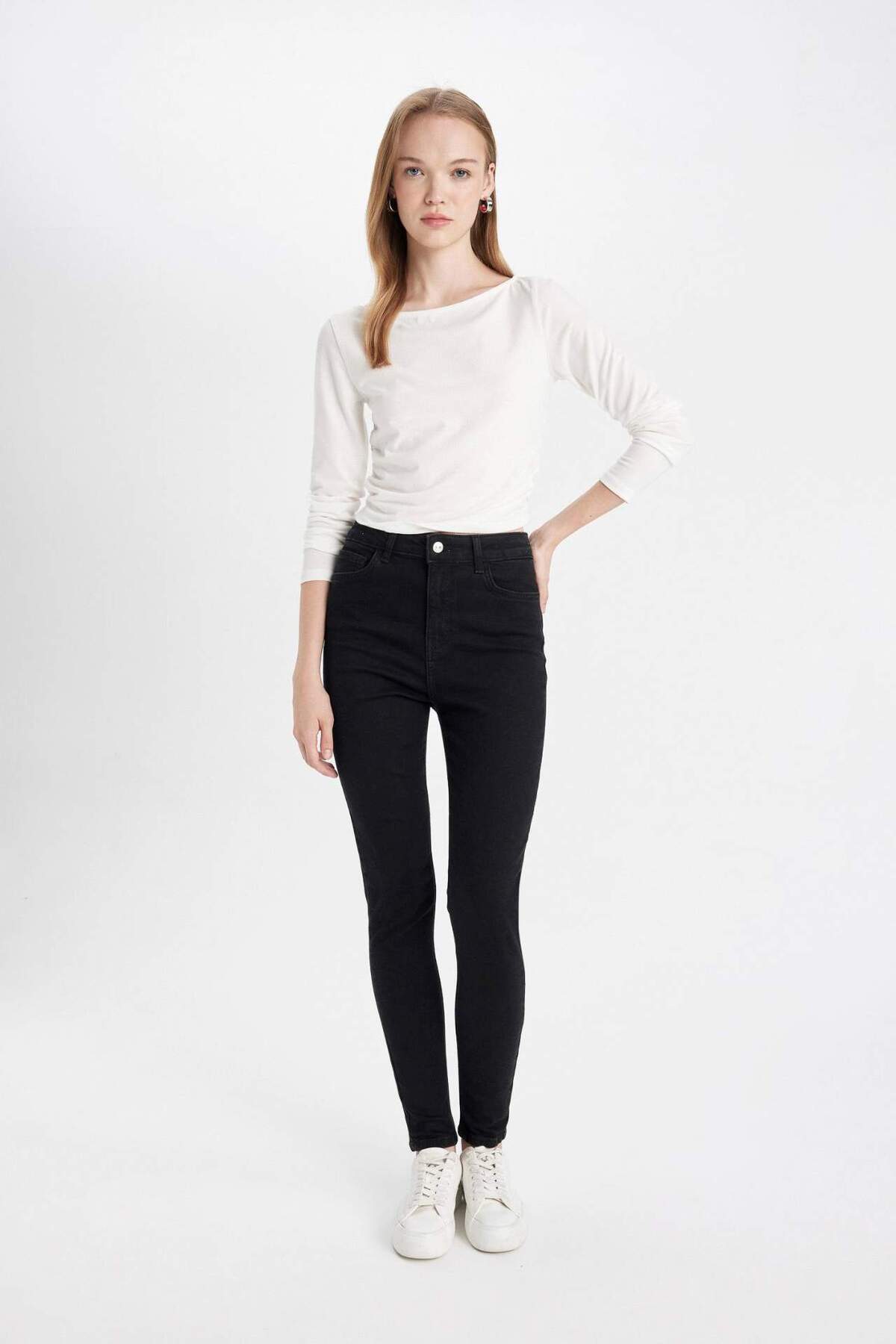 Rebeca Skinny Fit Normal Bel Bilek Boy Dar Paça Jean Pantolon C7610ax24au
