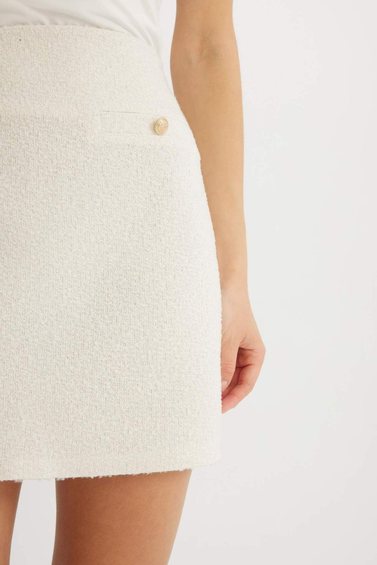 DeFacto-A-Line Basic Plain High Waist Button Detail Tweed Mini Skirt D3952Ax24Au 5