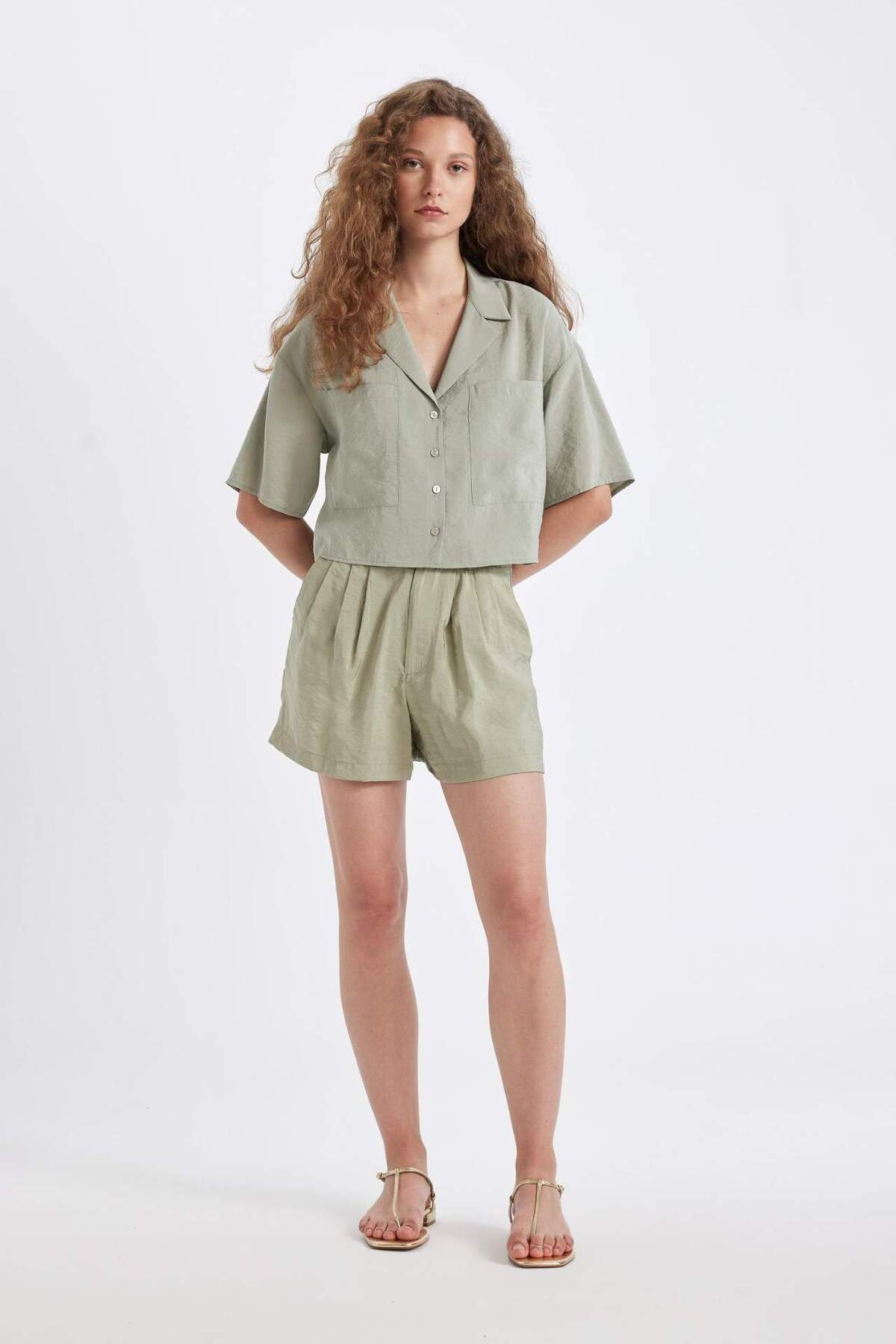 DeFacto-Modal Short Paca Sort Regular Fit Regular Tail X4722AZ24HS 2