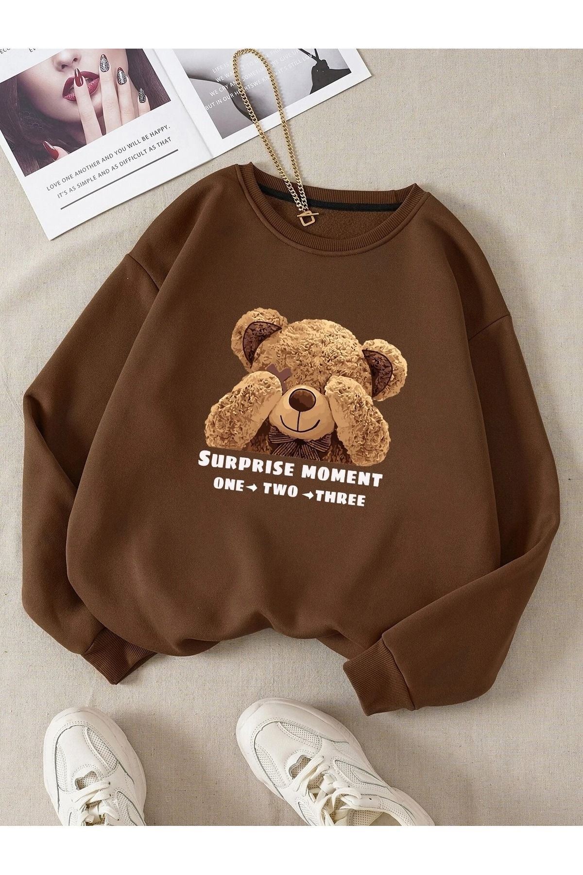 DUBU BUTİK  Surprise Bear Sweatshirt - Kahverengi Baskılı Oversize Kalın Kışlık Bisiklet Yaka