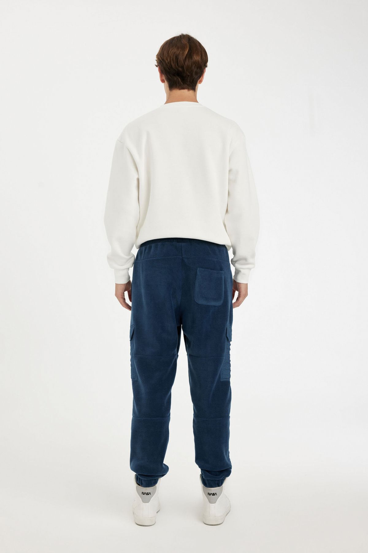 DeFacto-Regular Fit Fleece Sweatpants with Elastic Waist and Cargo Pockets A7040Ax24Au 7