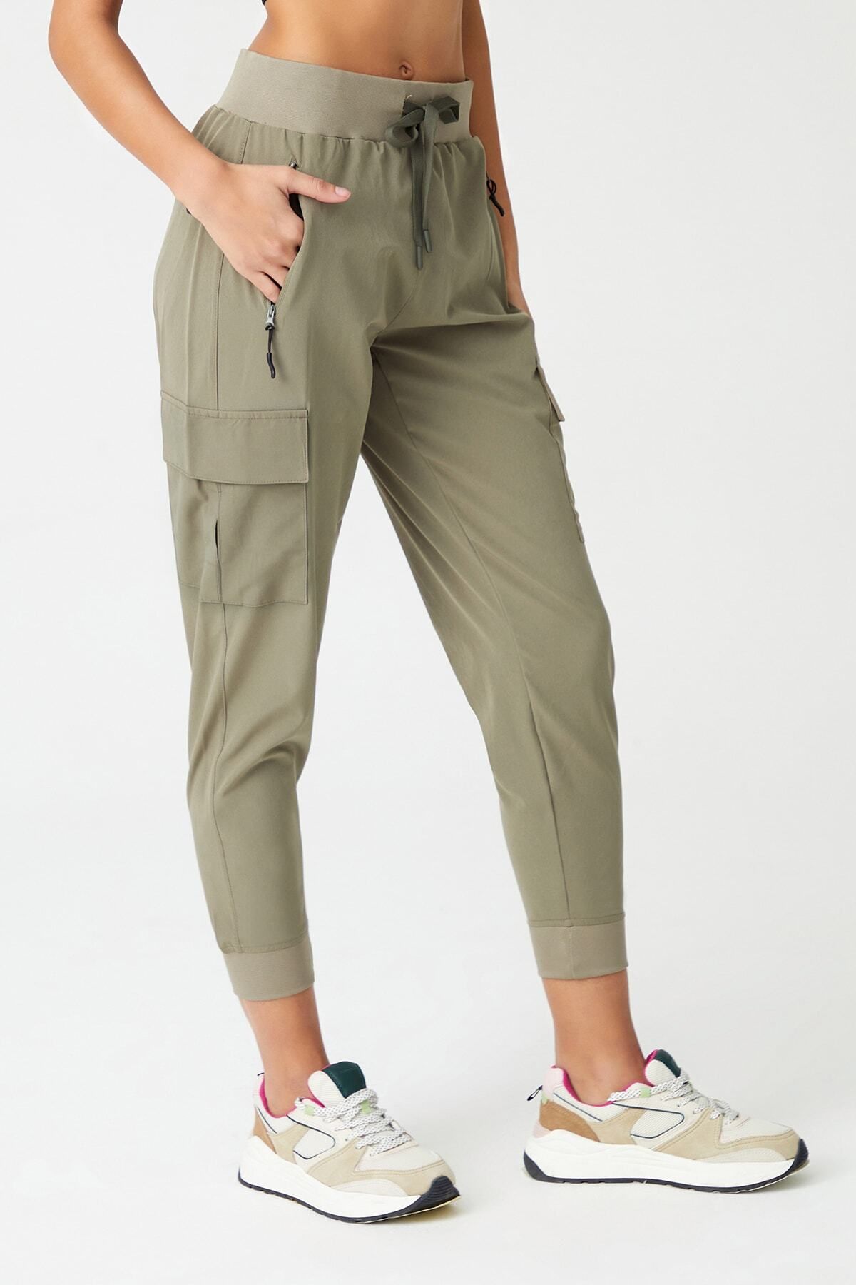 Los Ojos-Khakifarbene Cargo-Jogginghose für Damen mit Taschen, elastischem Bund und Cargo-Beinen 6