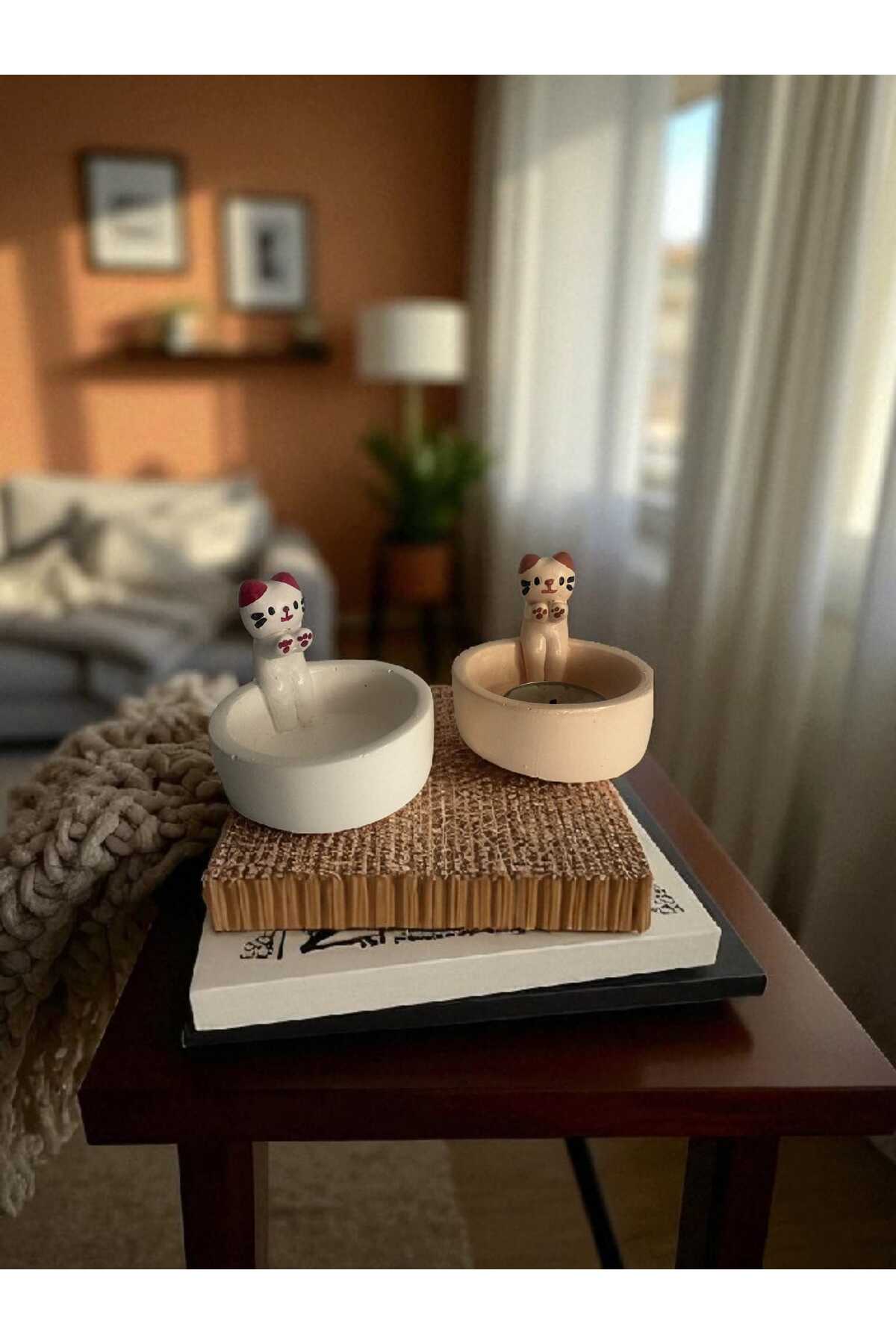 2-Piece Warming Cat Candle Holder (6x7 cm)