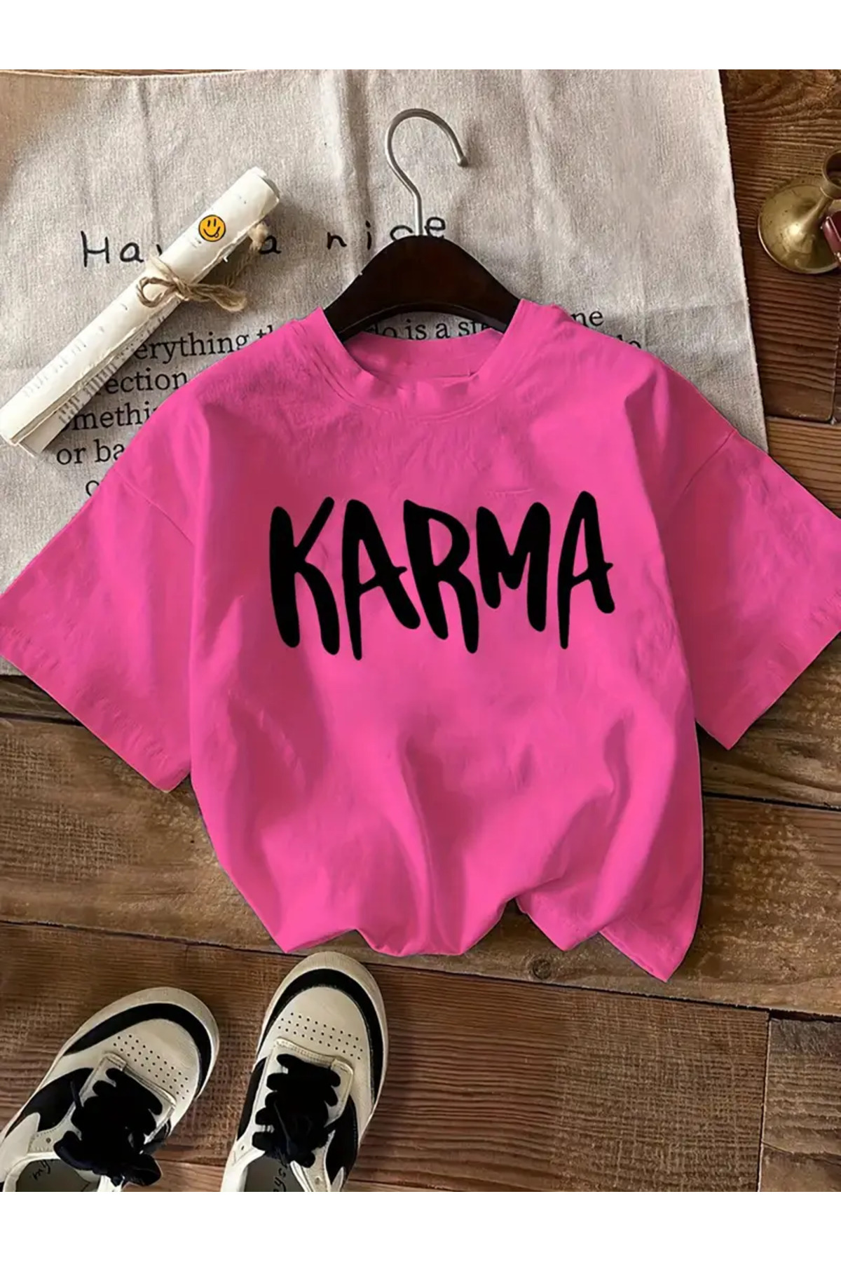 l'eivor Жіноча бавовняна футболка з принтом Karma