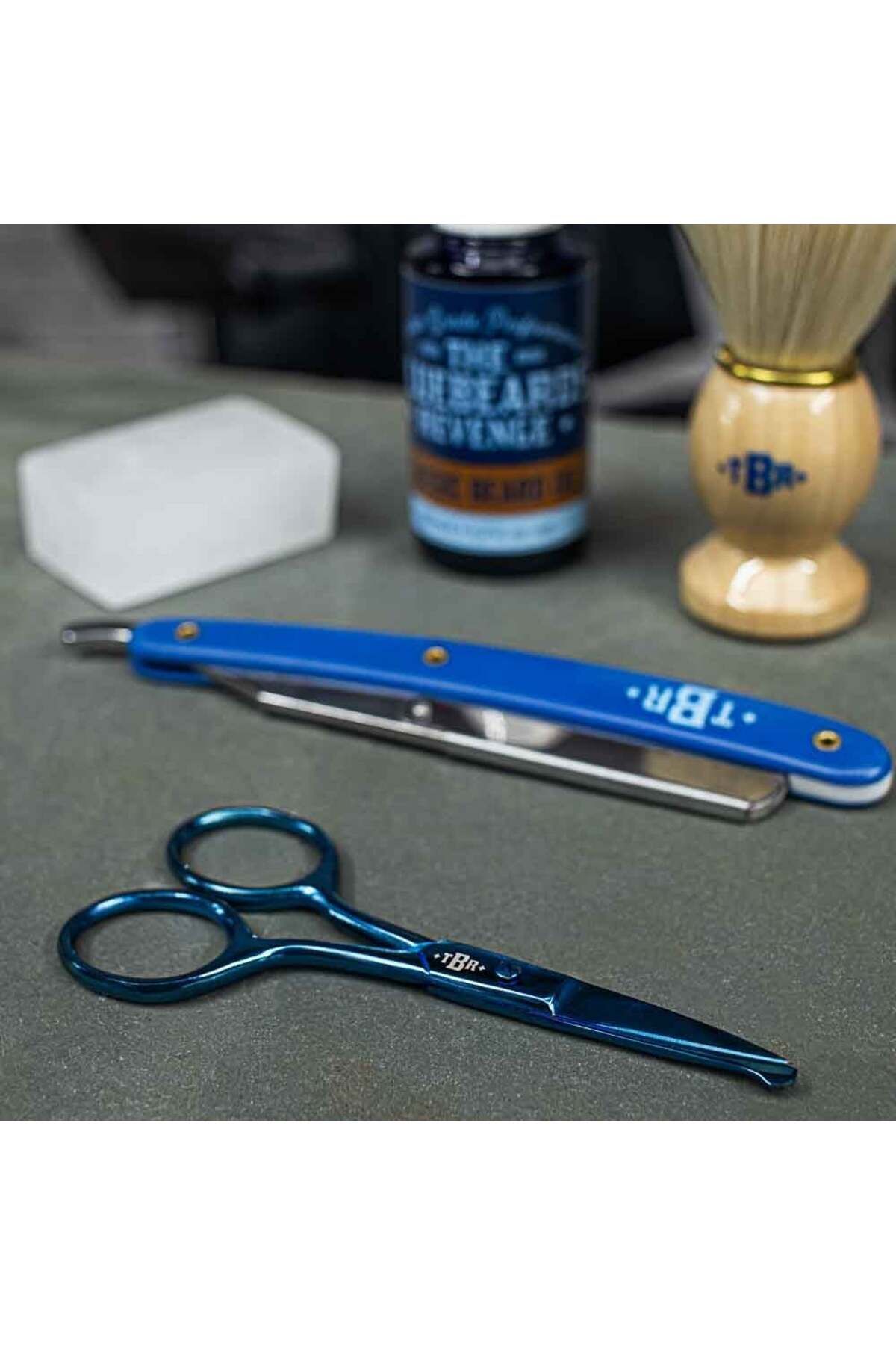 Bluebeards Revenge-The Bluebeards Revenge beard and moustache scissors 3