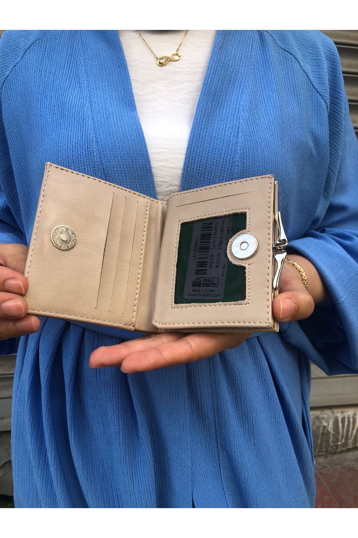 H&D COLLECTİON-Very Stylish Lock Detailed Small Size Wallet with Coin Compartment 8056 2