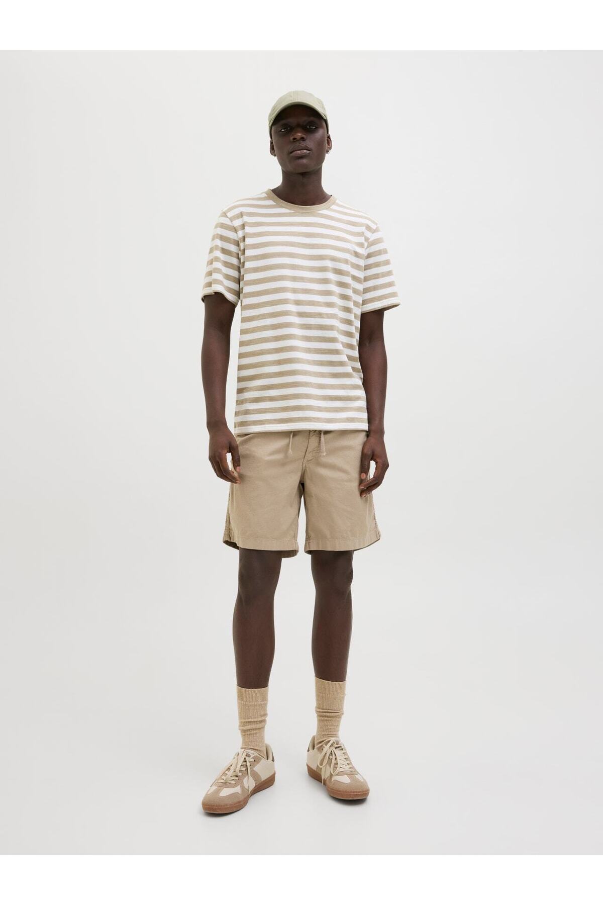 شلوارک مردانه راسته فاق نرمال | جک اند جونز Jack & Jones 12274968 - تصویر 3