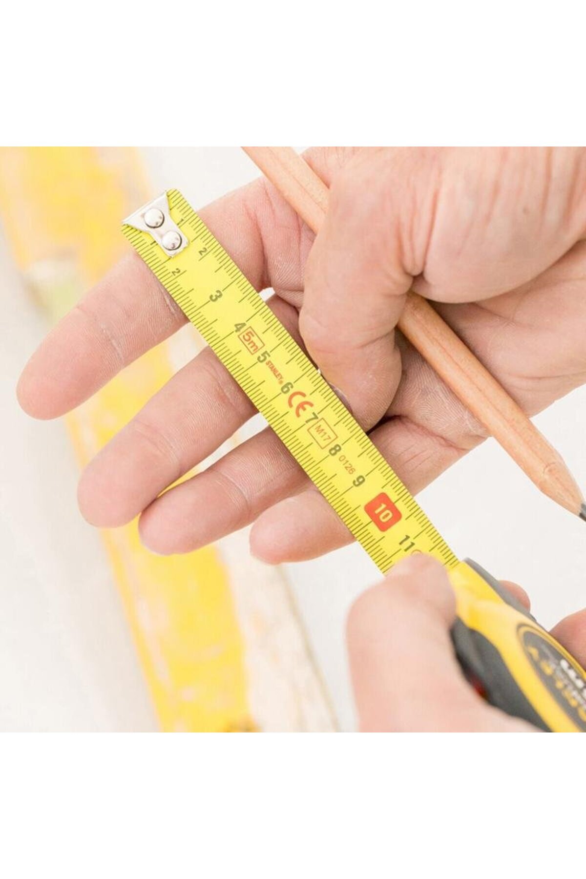 Stanley-STHT36803-0, 5m double locking tylon tape measure, Tylon coating, ergonomic handle, 5m x 1 5