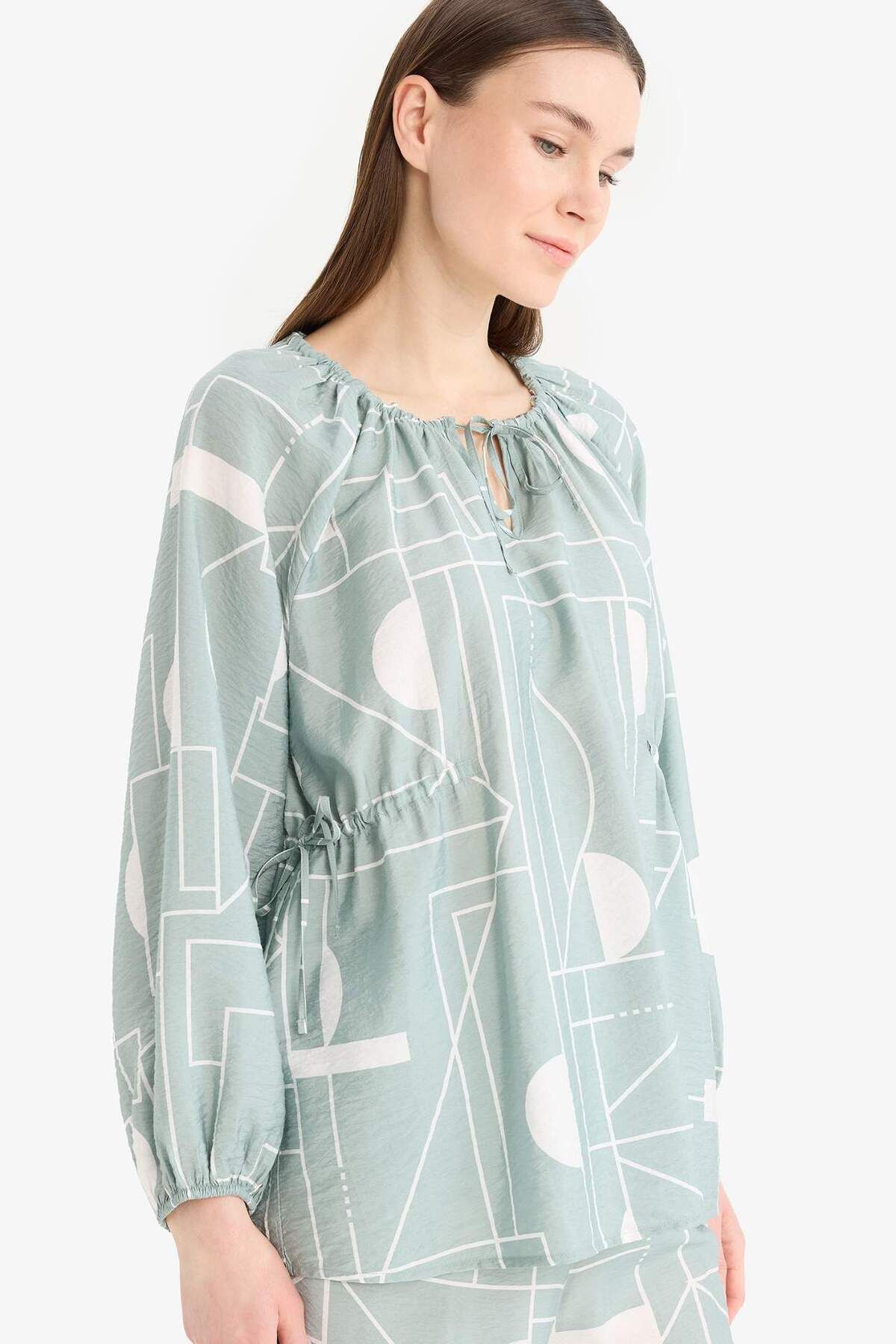 DeFacto-Regular Fit Patterned Long Sleeve Blouse D8681Ax25Sp 1