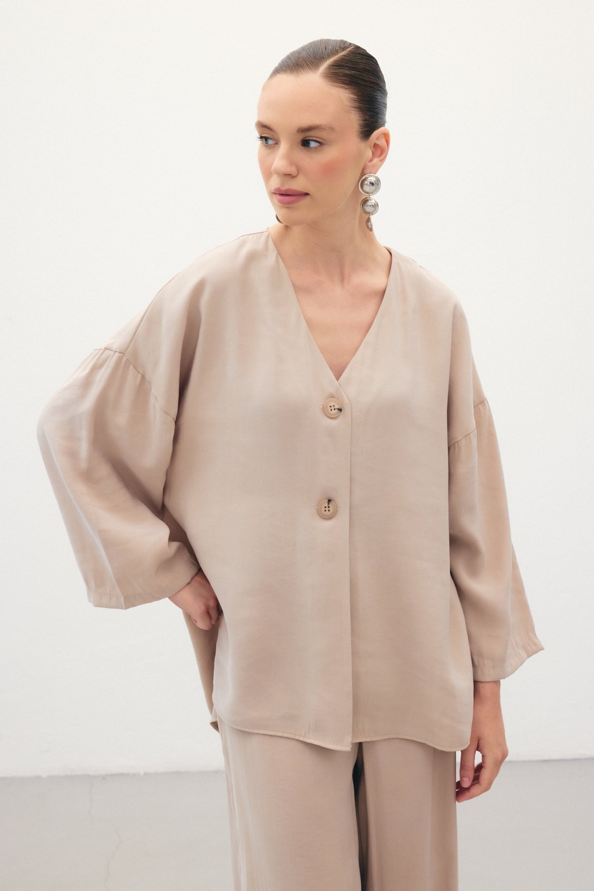 Düğmeli Kimono - Taş