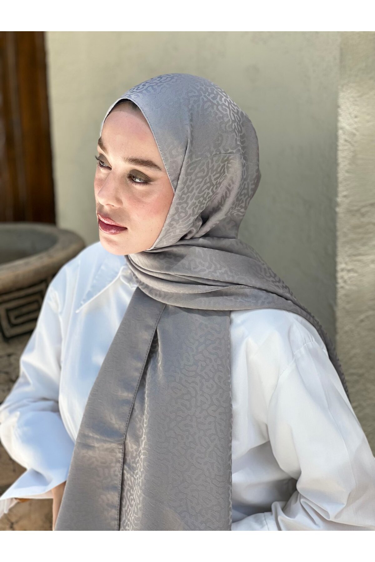 Modakaşmir-Silky Jacquard Series Path Pattern Shawl 3