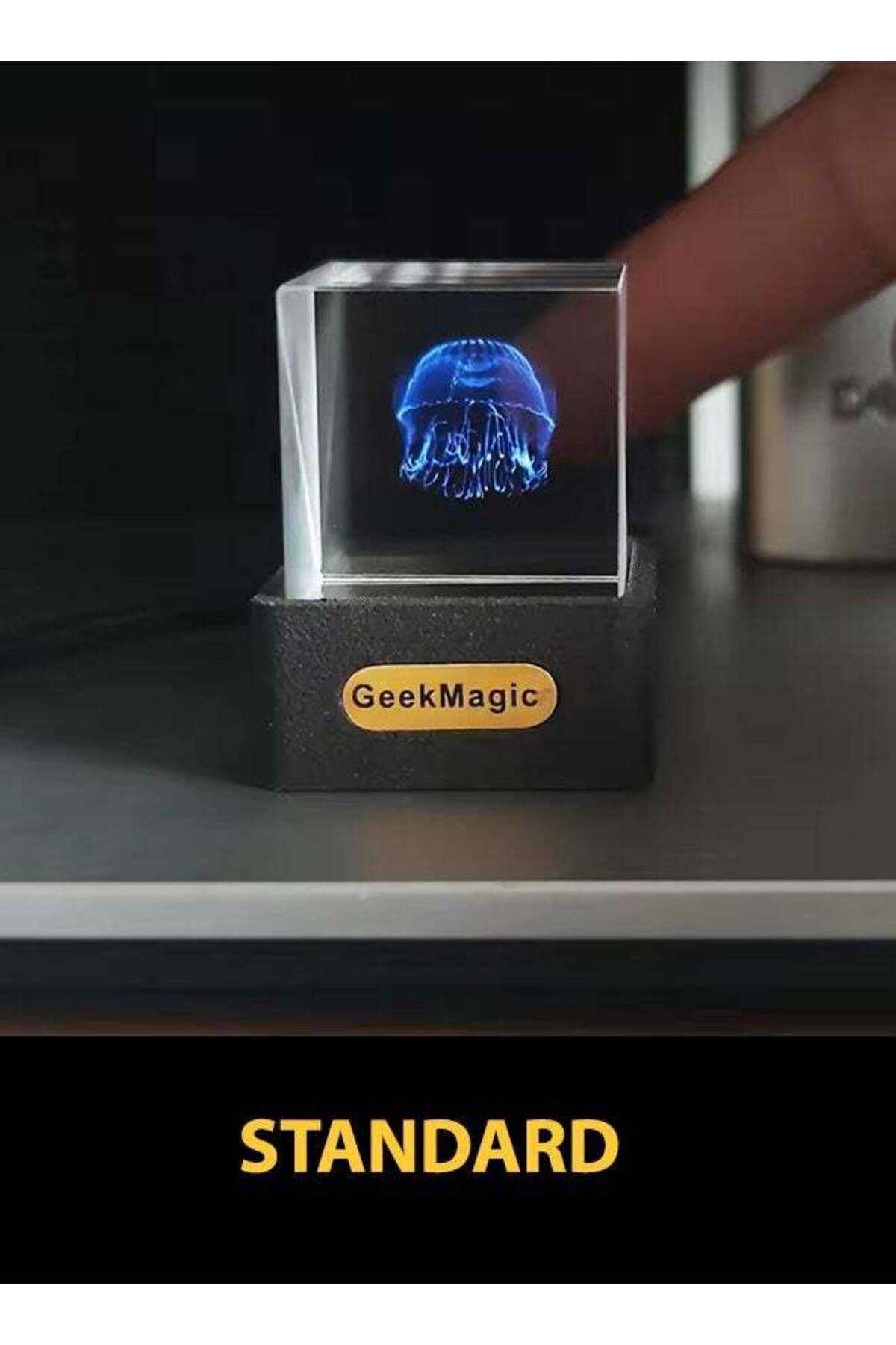 GEEKMAGIC-3D Holographic Display Cube with Smart Screen Wi-Fi 1