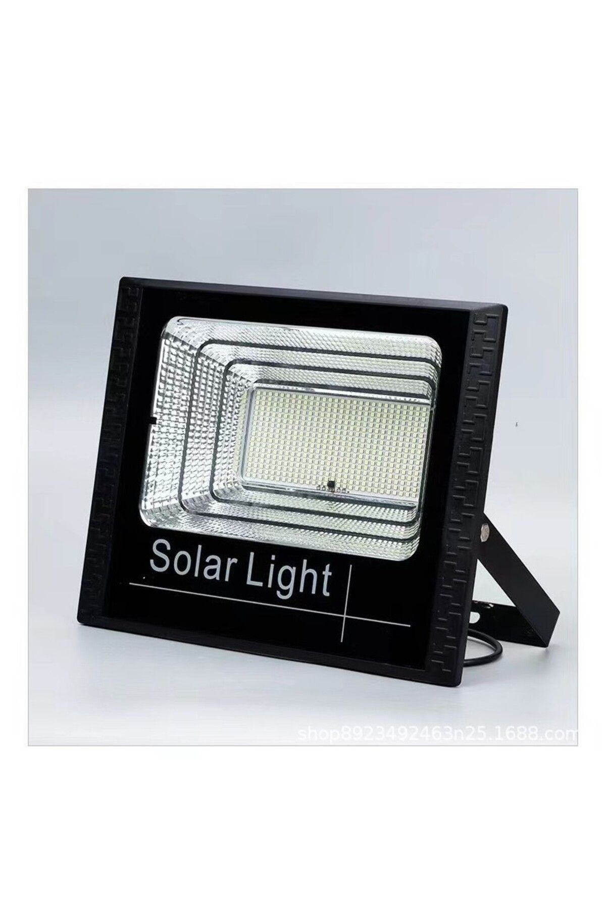 OEM-30W SMD LED floodlight with solar panel charging, with remote control 2