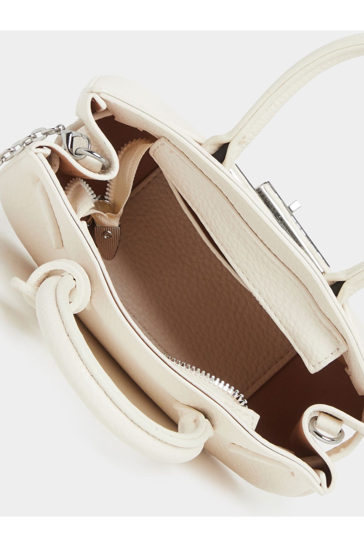 Styli-Solid Dual Handle Handbag with Heart Drop 4