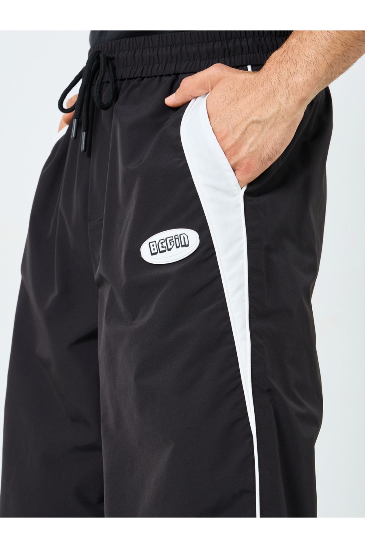 Styli-Black Relaxed Fit Joggers with Side Piping and Placement Print 3