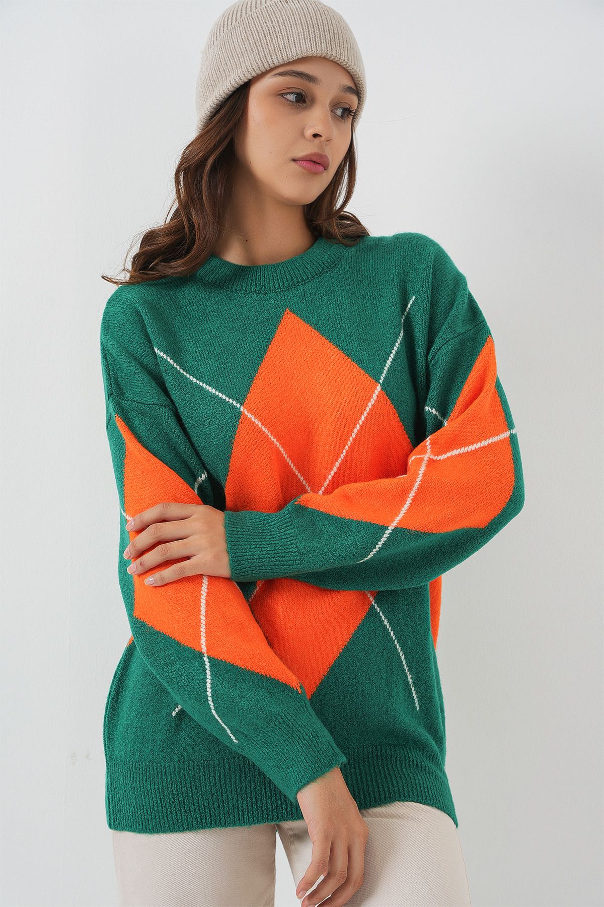 Bigdart-15895 Diamond Patterned Oversize Sweater - A. Emerald Green 3