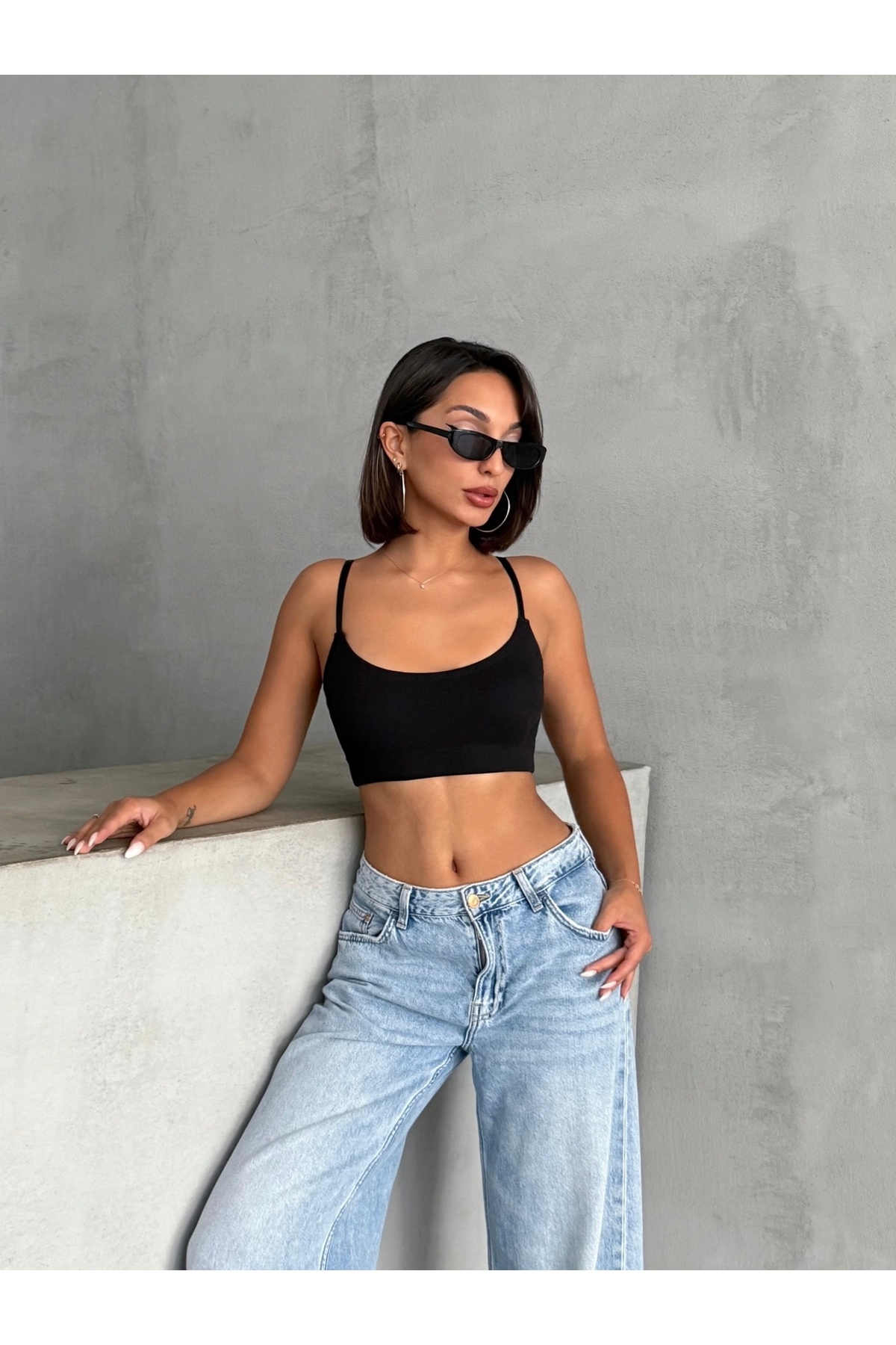 Look Forward kadın SİYAH kaşkorse ayar halkalı lastikli crop atlet görsel 5