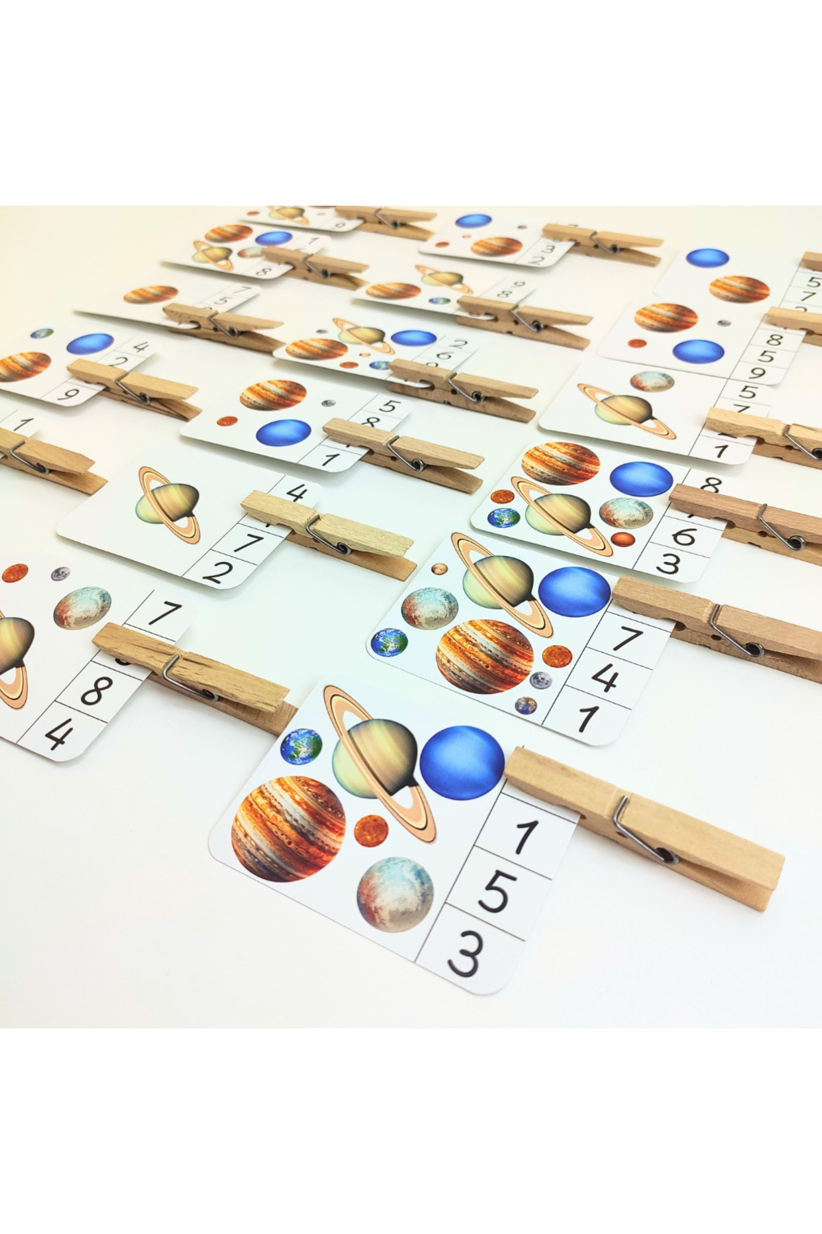 Dodo Montessori Okul Öncesi Sayma Oyunu – Uzay Temalı Montessori Sayı Kartları ve Mandallar ile Eğlenceli Etkinlik fotoğrafı 7 (önizleme)