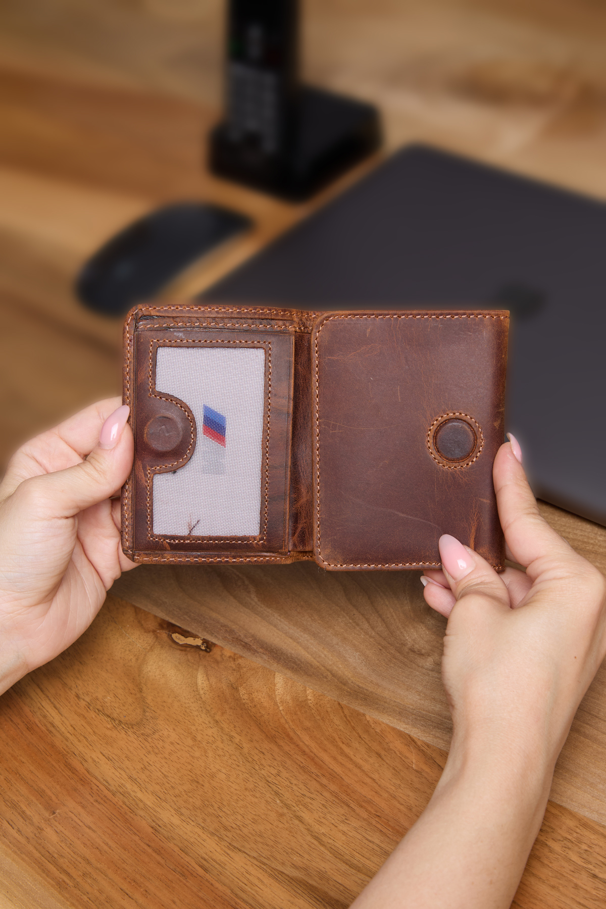 Milian's  3787 Hakiki Deri Dikey Mıknatıslı Unisex Cüzdan - Görsel 2