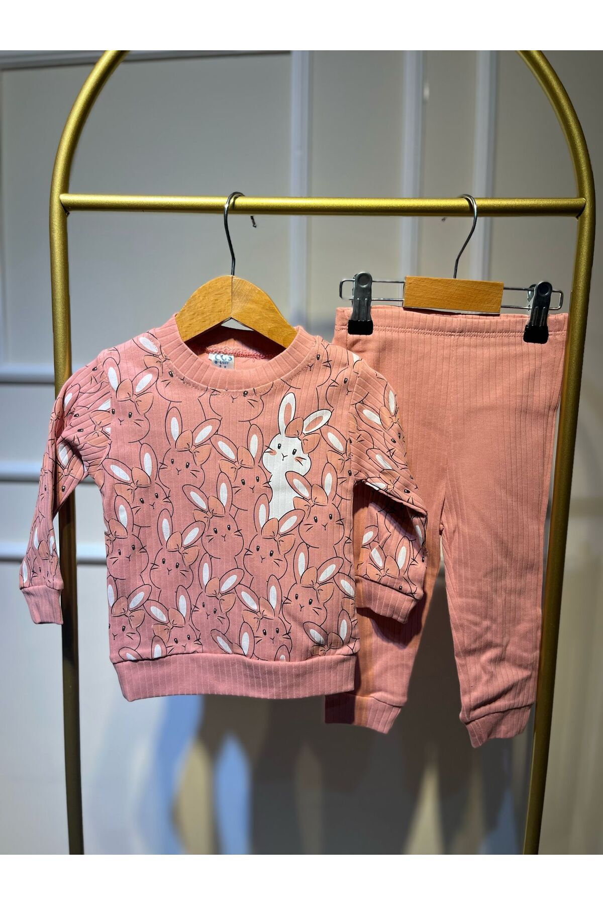 Tavşanlı Kız Bebek Alt-Üst Takım